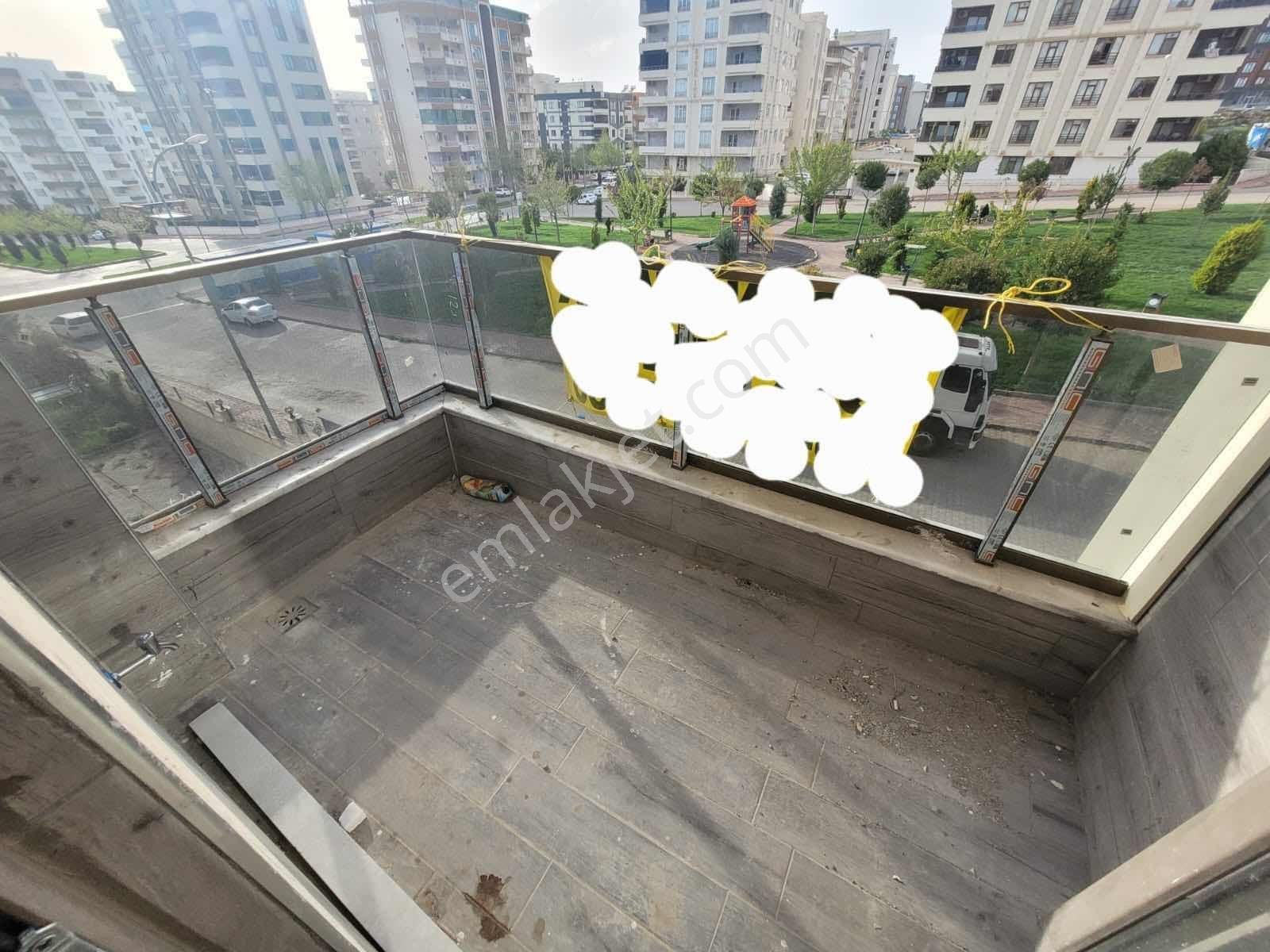 Güzelşehir Doğukente 4+1 Tek Katlı 245m2 Satılık Fırsat Daire - Görsel 12