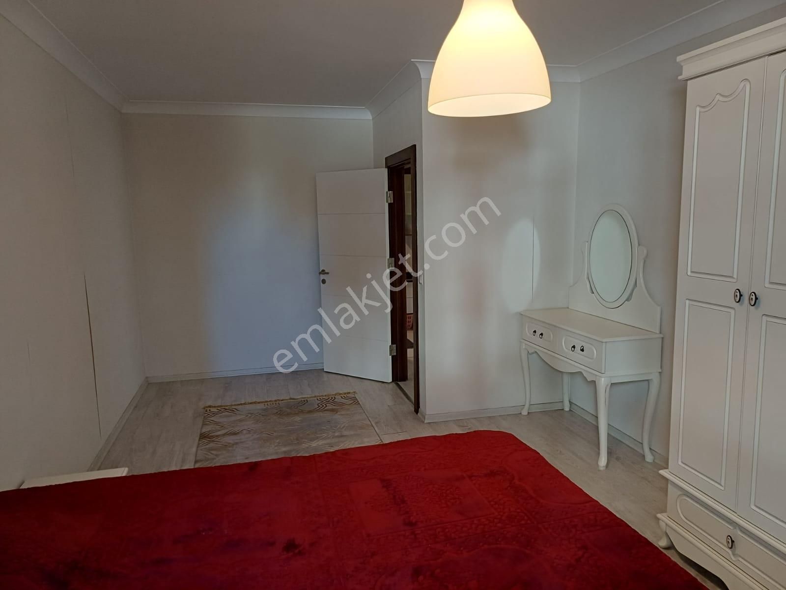 Çankaya Yıldız Hilal Megapark Sitesinde 1+1 Giriş Kat Satılık Daire - Görsel 18