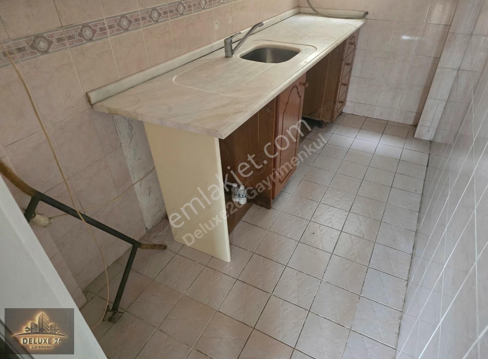 Deluxe 26 ' Dan Merkeze Yakın Balkonlu 2+1 75 M2 Daire - Görsel 15