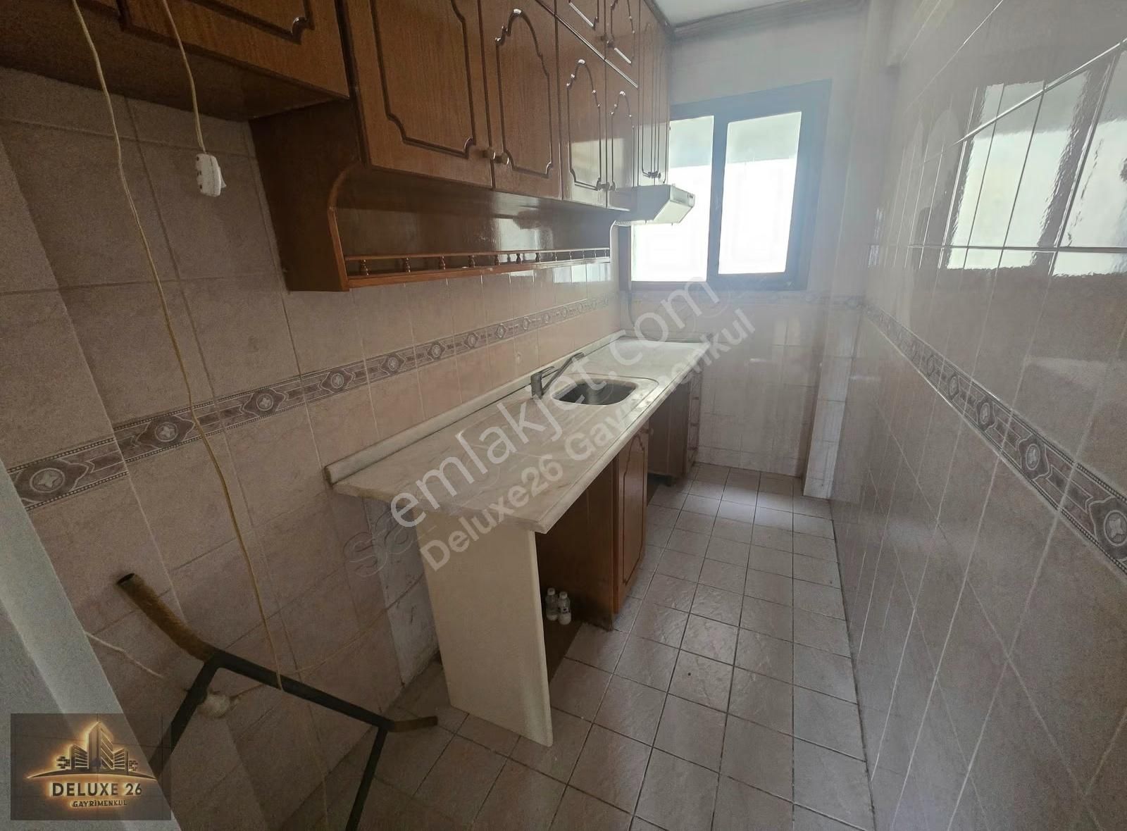 Deluxe 26 ' Dan Merkeze Yakın Balkonlu 2+1 75 M2 Daire - Görsel 8
