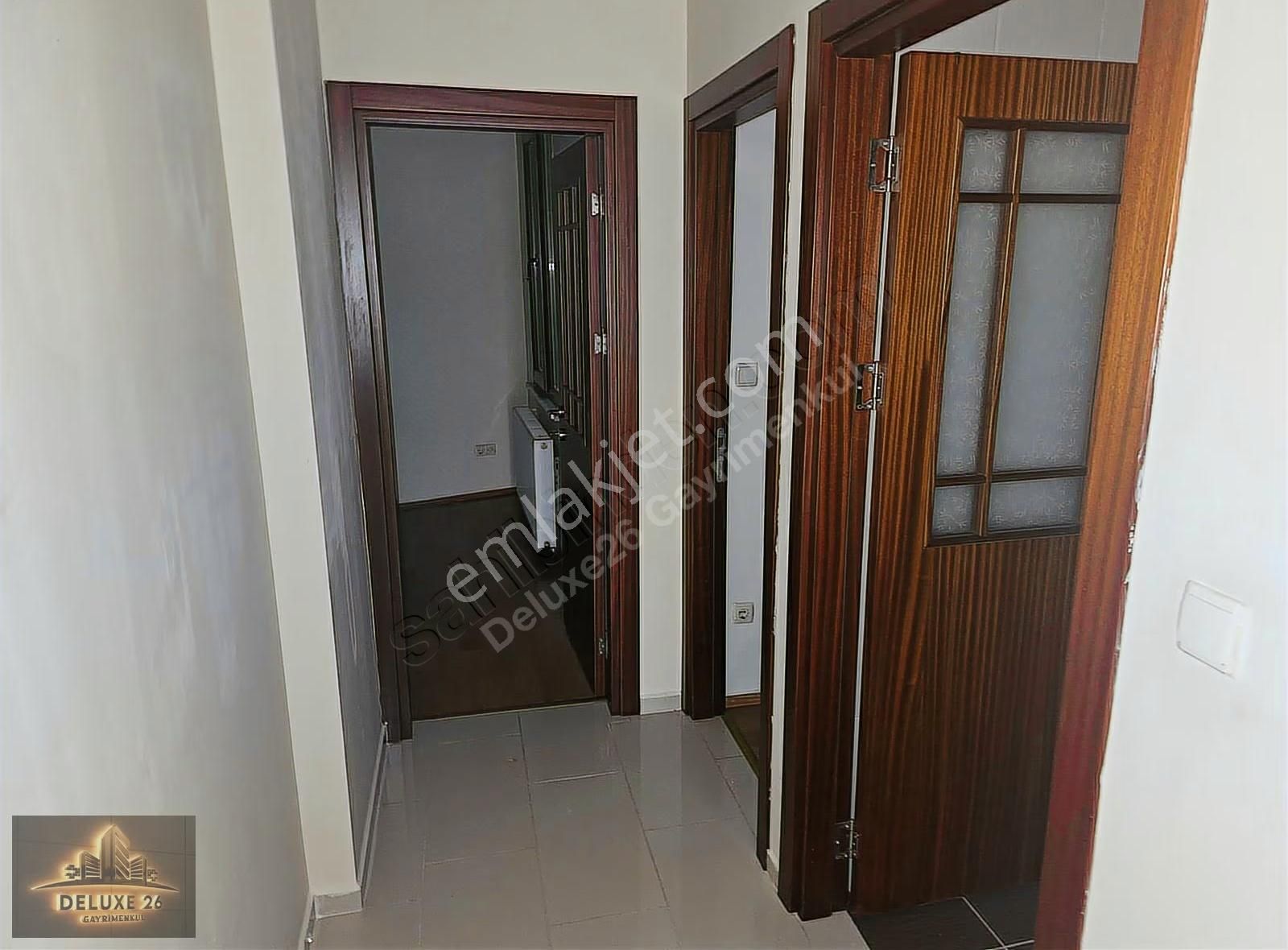 Deluxe 26 ' Dan Yeni Binada Yüksek Giriş 2+1 60 M2 Fırsat Daire - Görsel 7