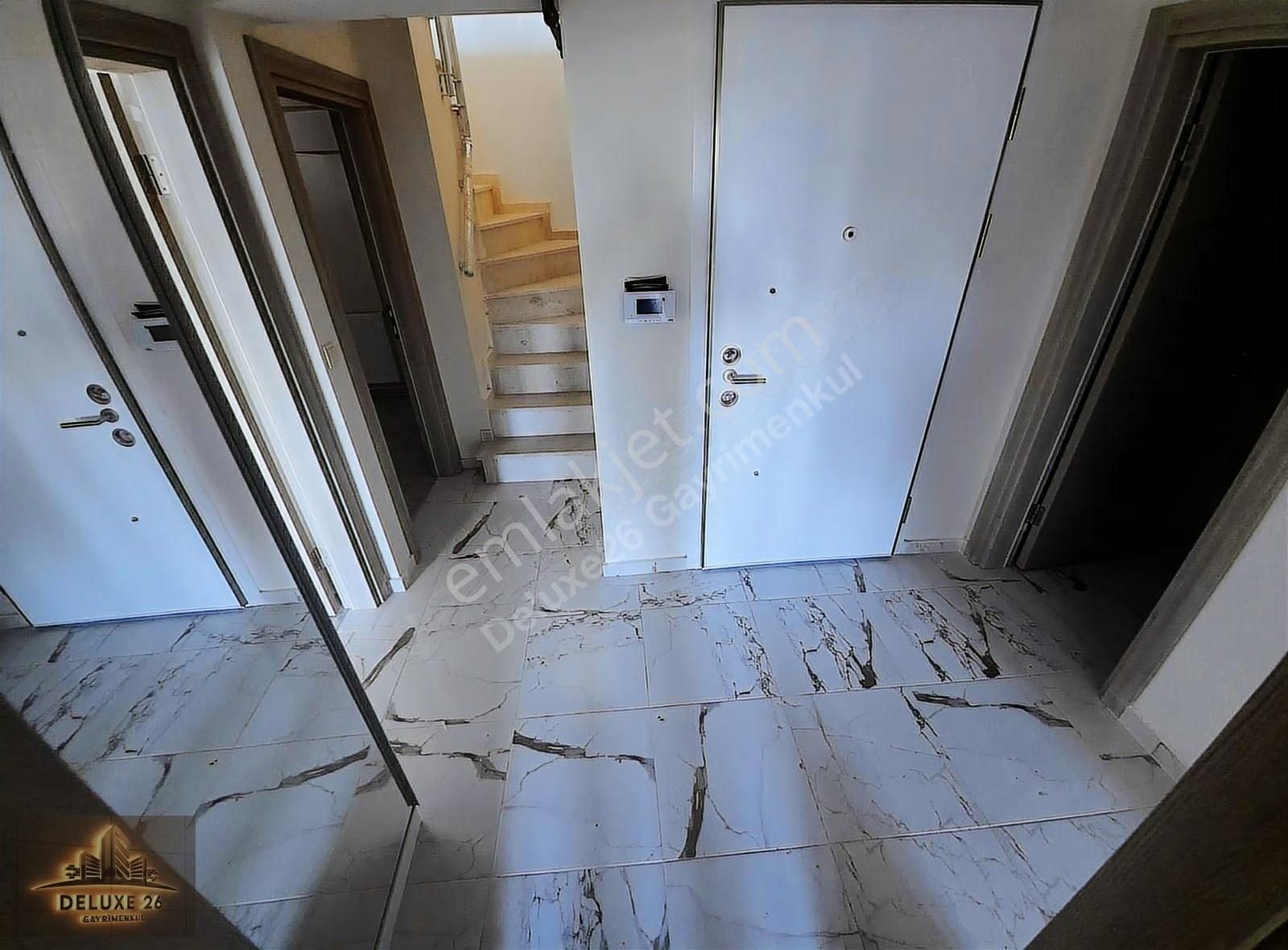 Deluxe 26 ' Dan Teraslı Mazraralı Asansörlü 3+2 140 M2 Dublex - Görsel 8
