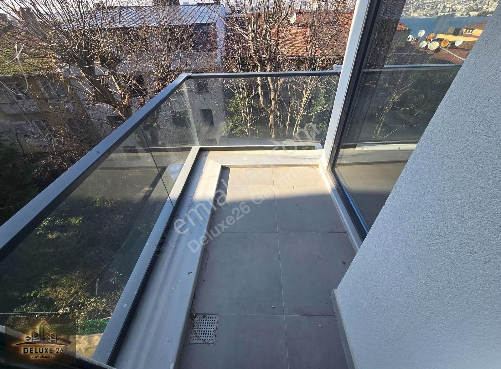 Deluxe 26 'dan Nezih Muhitte Manzaralı Otoparklı 3+1 Ferah Daire - Görsel 29