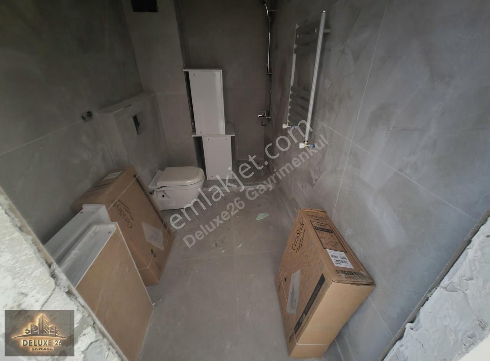 Deluxe 26 ' Dan Nezih Sitede Tapu Masrafsız Otoparklı 2+1 Daire - Görsel 18