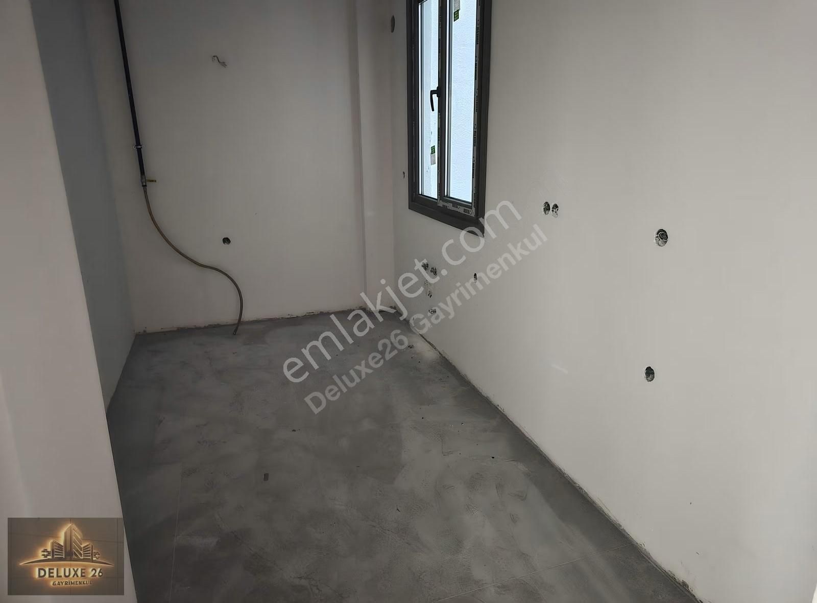 Deluxe 26 ' Dan Nezih Sitede Tapu Masrafsız Otoparklı 2+1 Daire - Görsel 7