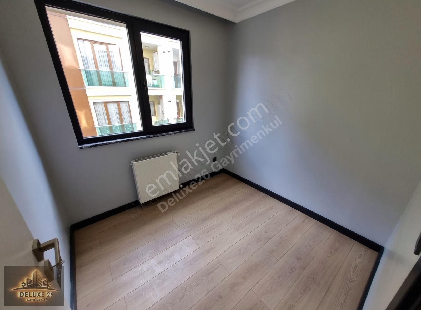 Deluxe 26 ' Dan Yeni Binada Asansörlü Ara Kat 3+1 120 M2 Daire - Görsel 10