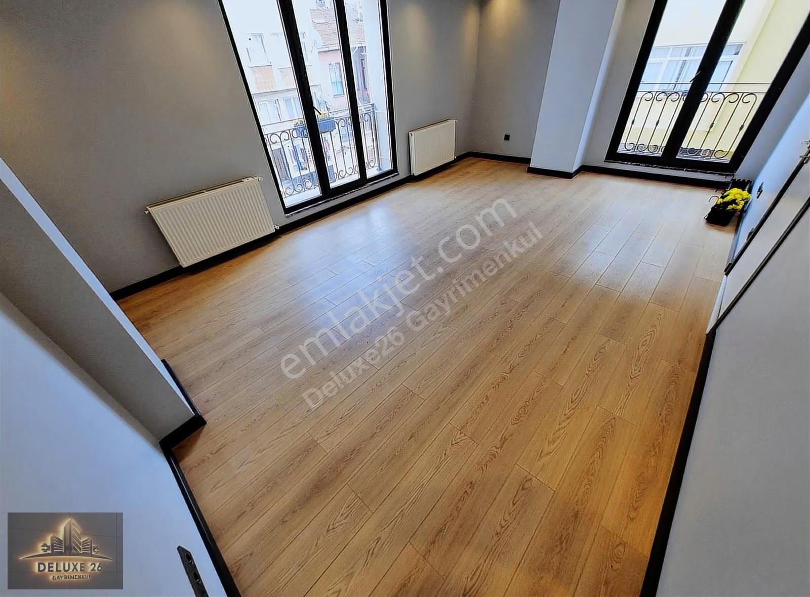 Deluxe 26 ' Dan Yeni Binada Asansörlü Ara Kat 3+1 120 M2 Daire - Görsel 4