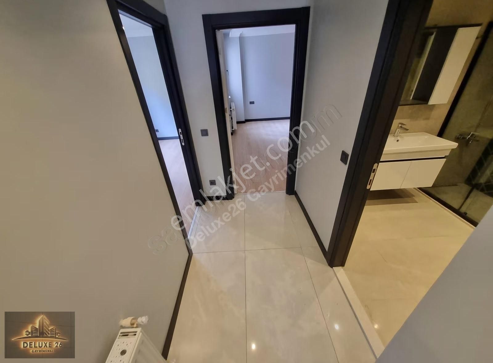 Deluxe 26 ' Dan Yeni Binada Asansörlü Ara Kat 3+1 120 M2 Daire - Görsel 29