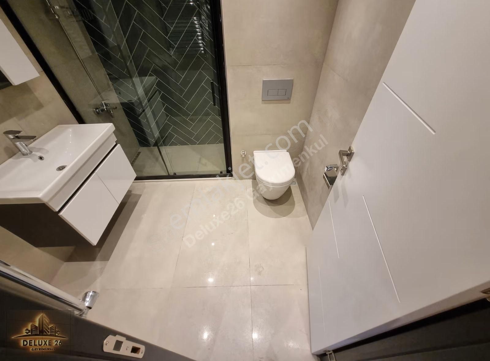 Deluxe 26 ' Dan Yeni Binada Asansörlü Ara Kat 3+1 120 M2 Daire - Görsel 11