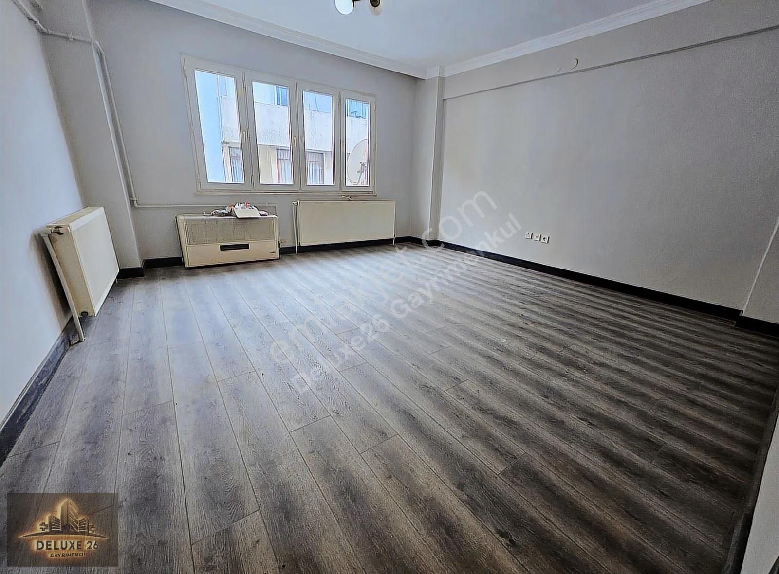 Deluxe 26 ' Dan Deniz Manzaralı Balkonlu İçi Yapılı 2+1 Daire - Görsel 28