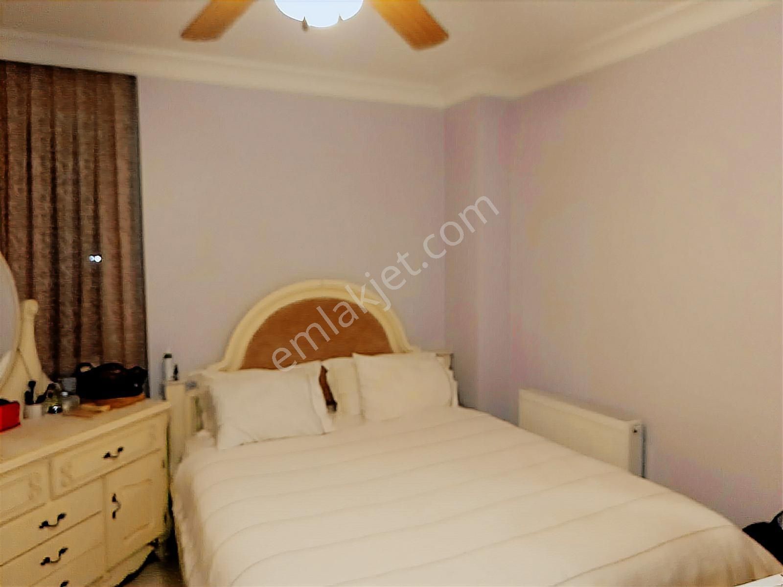 Yeni Binada 2+1 Özgürlük Parkına Çok Yakın,ara Katta Kombilidir. - Görsel 19