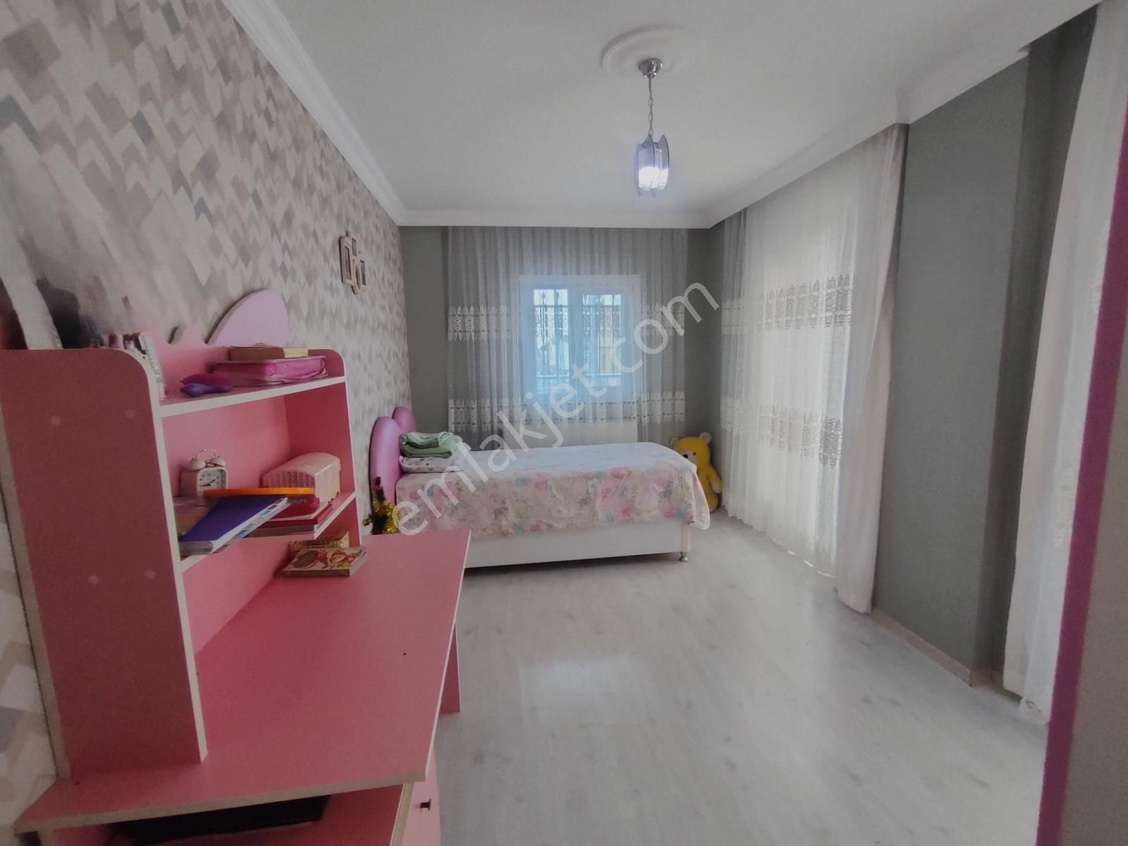 Tekirdağ Yeniçiftlik'de Muhteşem Güzellik'de Villa ''kartallar'' - Görsel 15