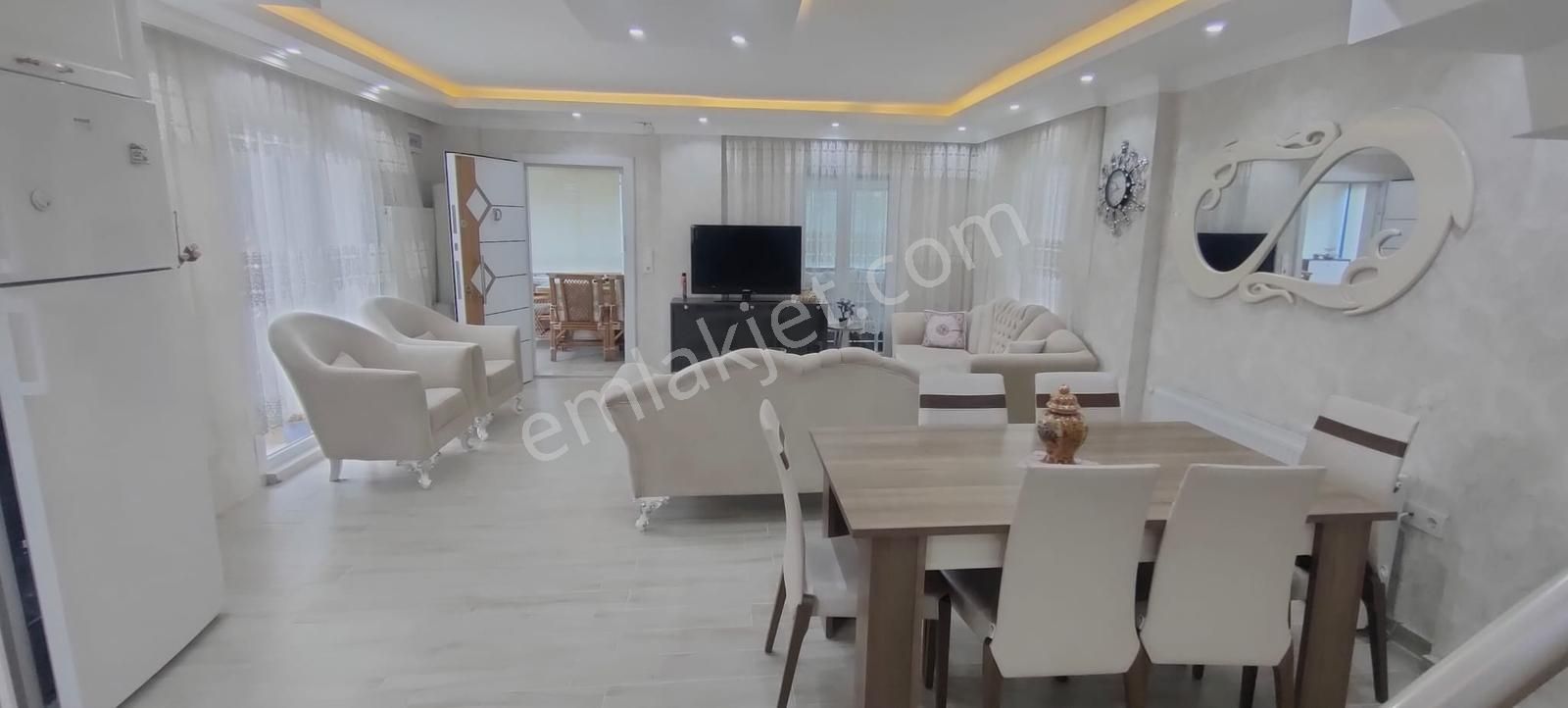 Tekirdağ Yeniçiftlik'de Muhteşem Güzellik'de Villa ''kartallar'' - Görsel 18