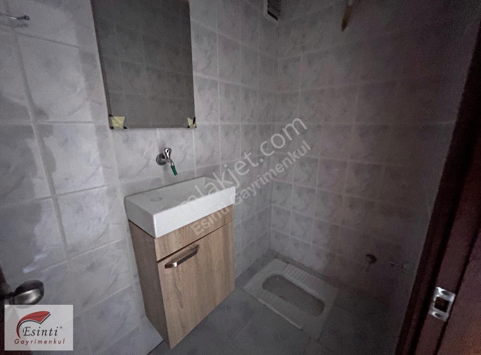 İnönü Mah.'de 19 Mayıs Cad Üzeri Metroya, Ünilere Yakın 3+1 - Görsel 5