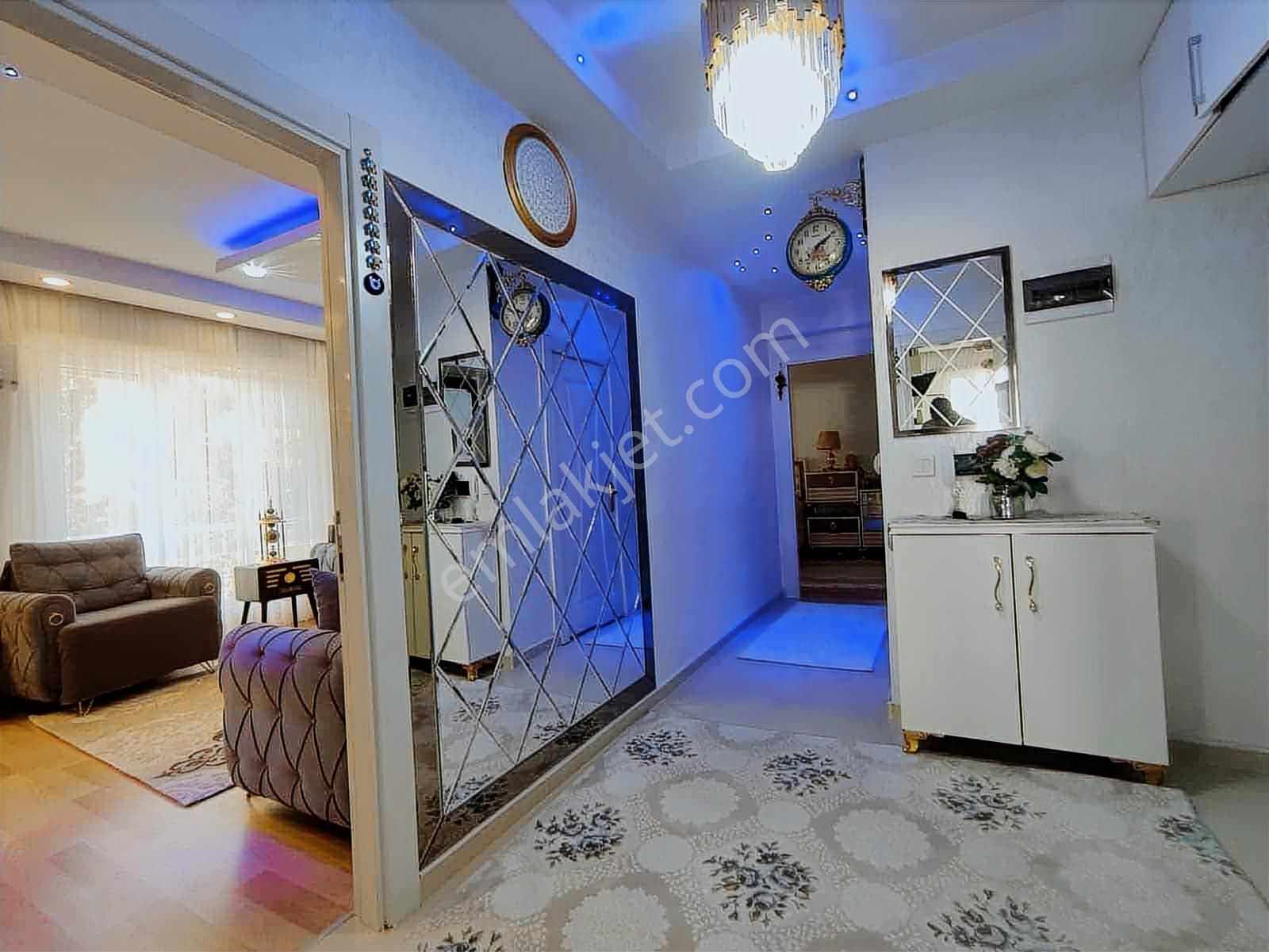 Çbn Gayrimenkul'den Ana Cadde Üzeri Satılık 2+1 Fırsat Daire!! - Görsel 8