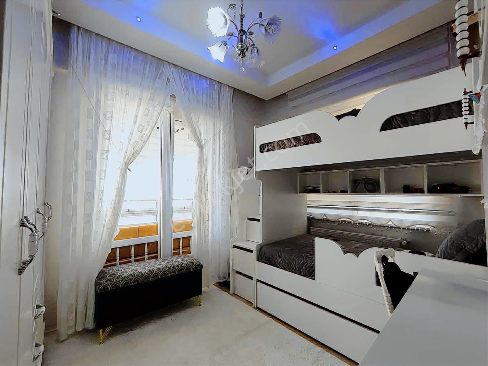 Çbn Gayrimenkul'den Ana Cadde Üzeri Satılık 2+1 Fırsat Daire!! - Görsel 19