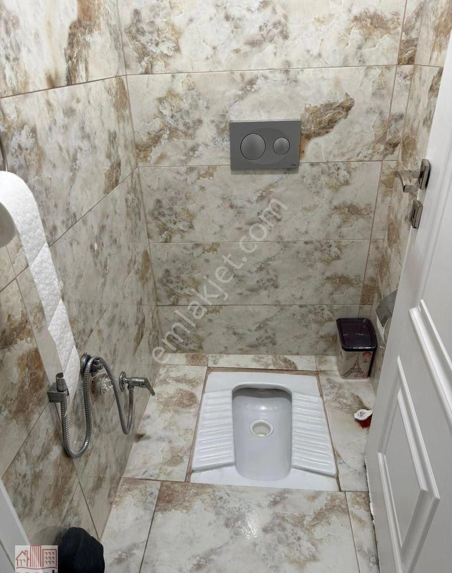 Bağcılar Sancaktepe Mah 5 Yıllık 3+1 170m2 1.kat Satılık Daire - Görsel 12