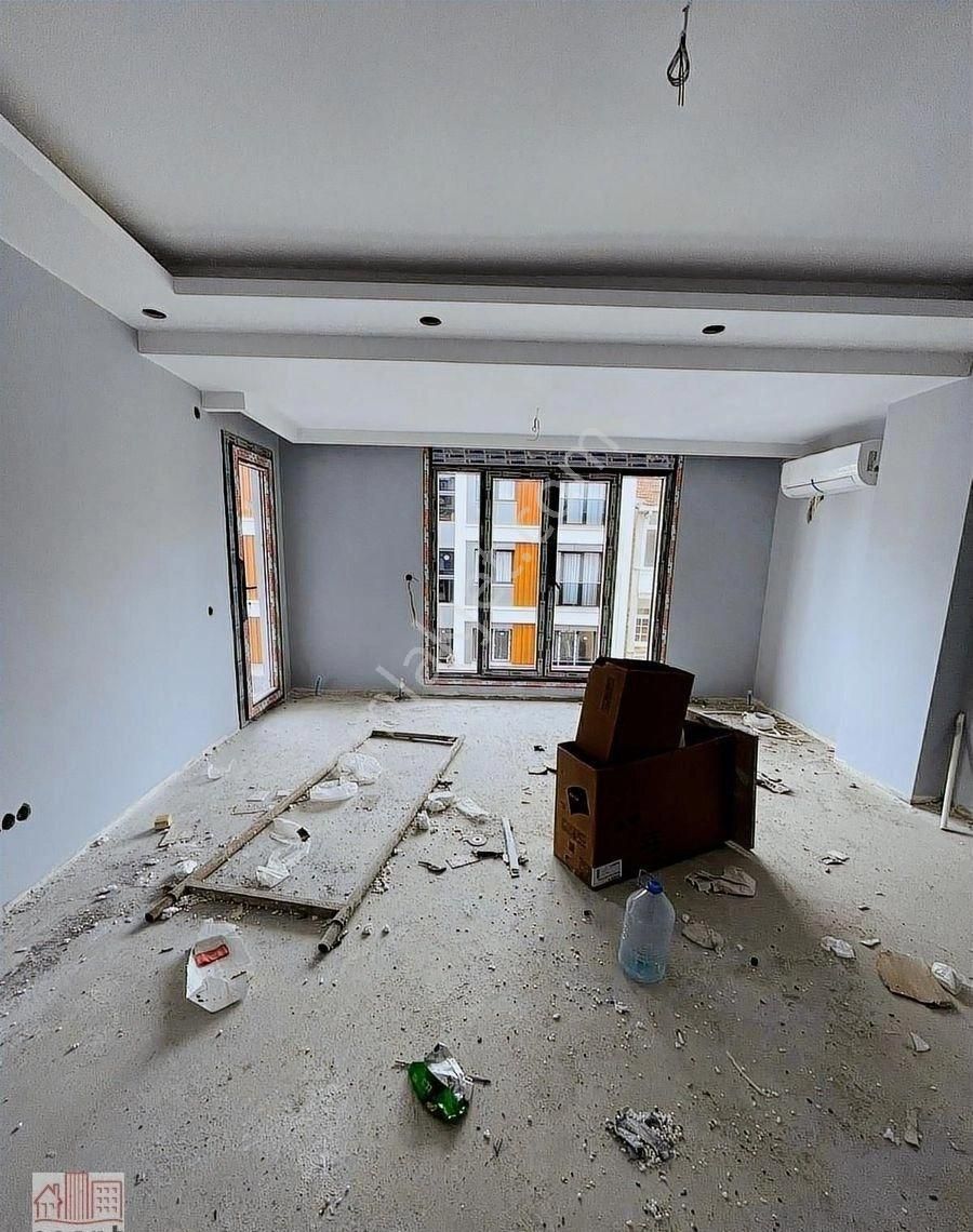 Güngören Haznedar Mah Yeni Binada 4+2 160m2 Dubleks Daire