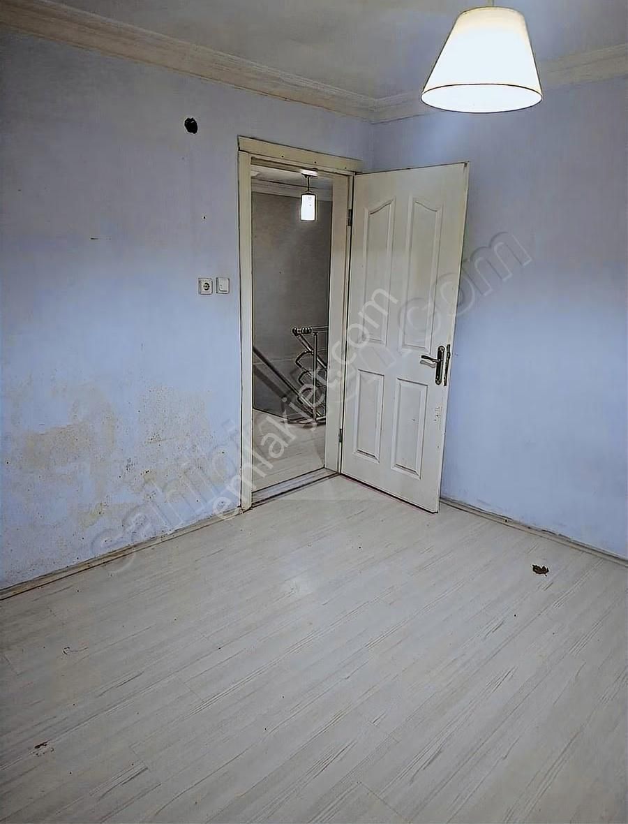 İstiklal Mahallesi Geniş Kiralık Daire -artvin Emlak- - Görsel 20