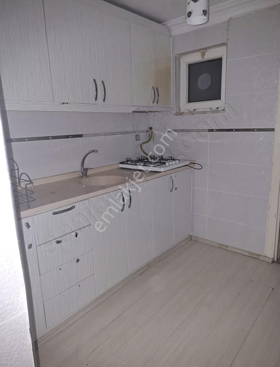 İstiklal Mahallesi Geniş Kiralık Daire -artvin Emlak- - Görsel 3
