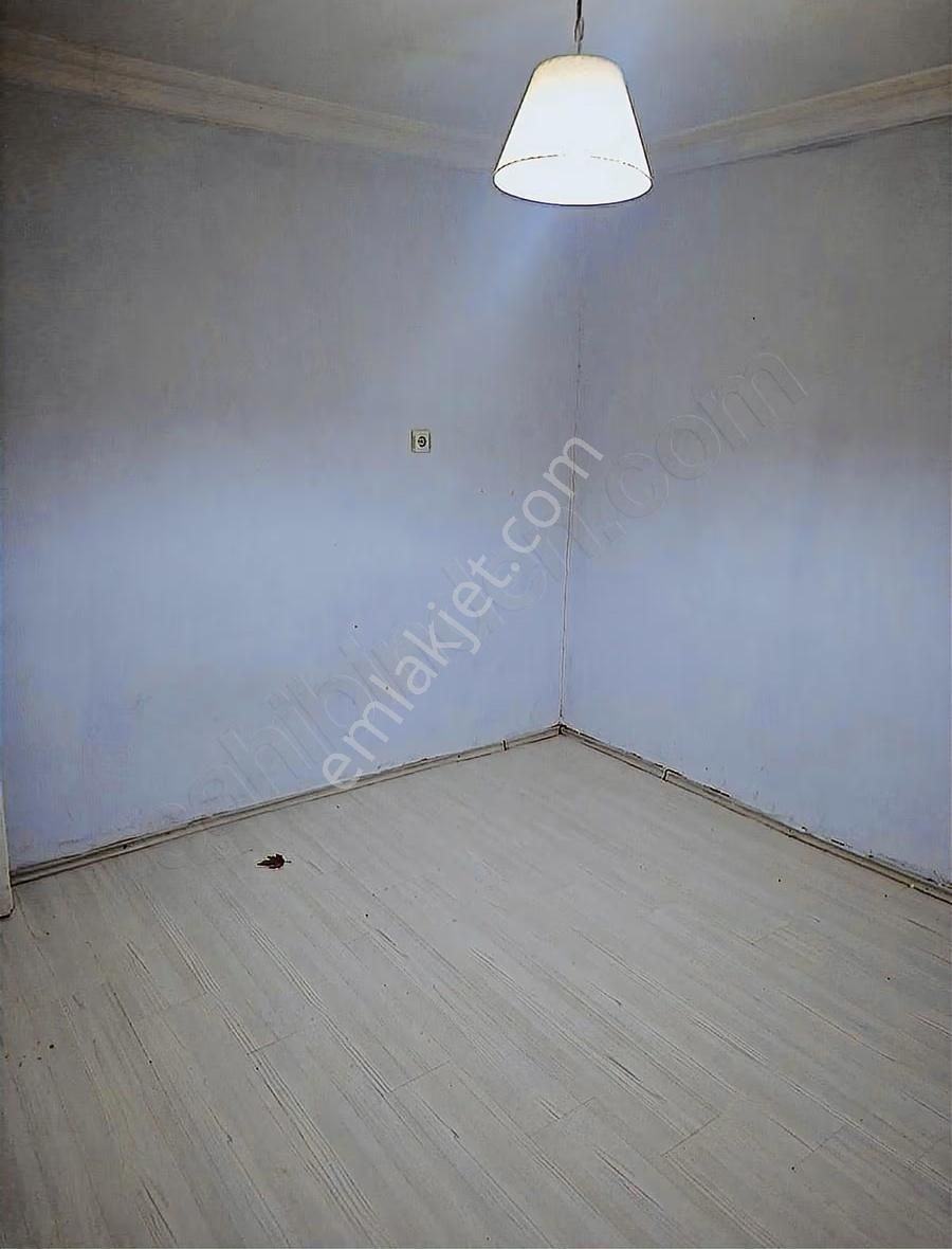 İstiklal Mahallesi Geniş Kiralık Daire -artvin Emlak- - Görsel 6