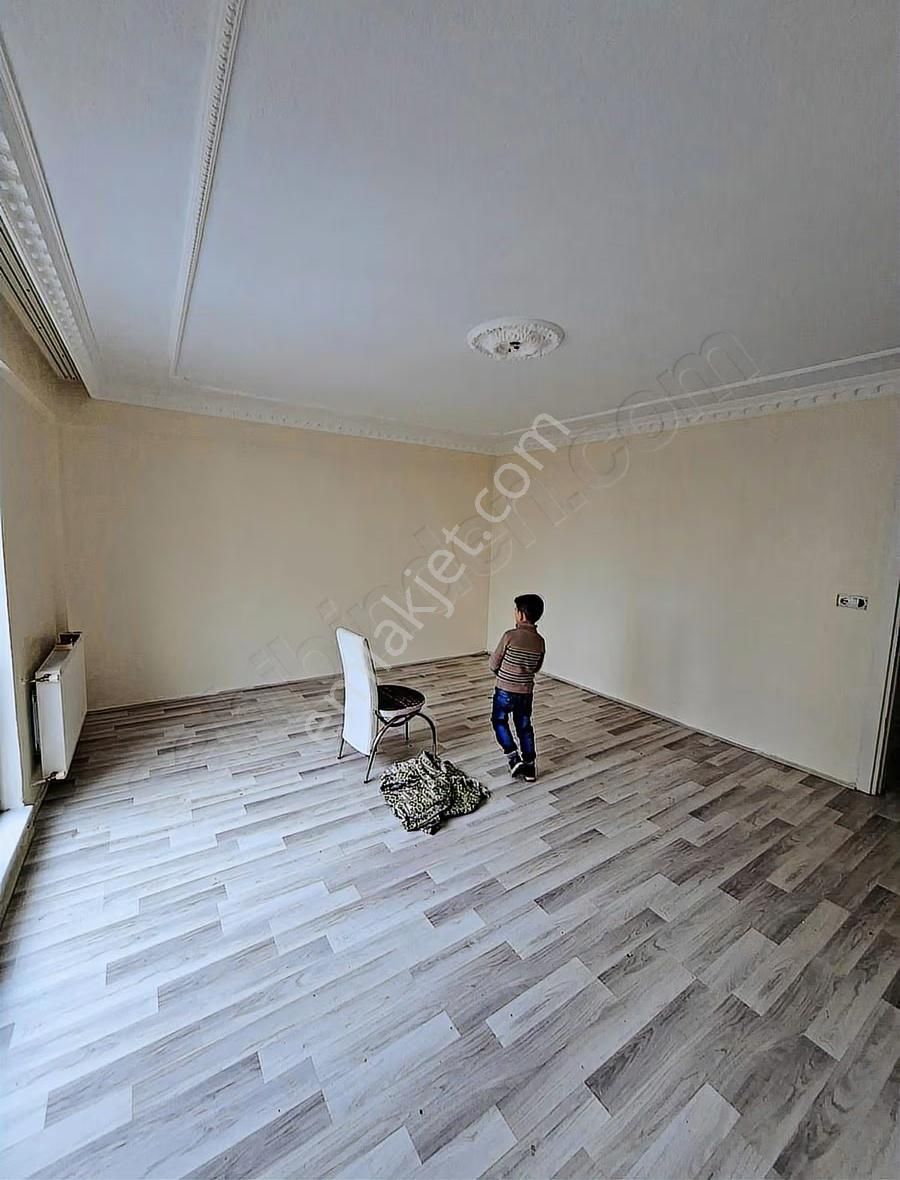 Geniş Ferah Merkezi 2+1 Kiralık Daire - Görsel 9