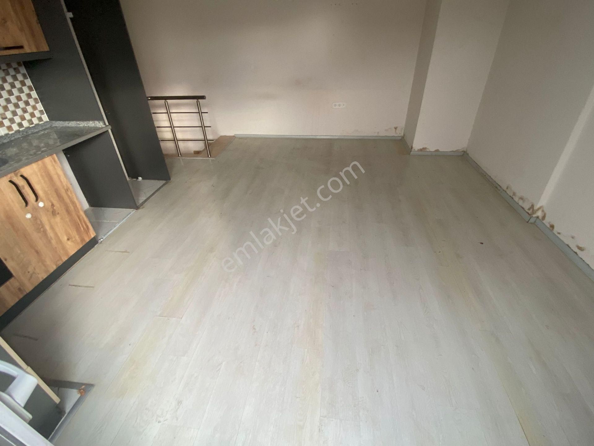 Menemen Seyrek Cumhuriyet Mah.de 2+1 60m2 Dgazlı Dublex Asansörlü Kiralık Daire - Görsel 8