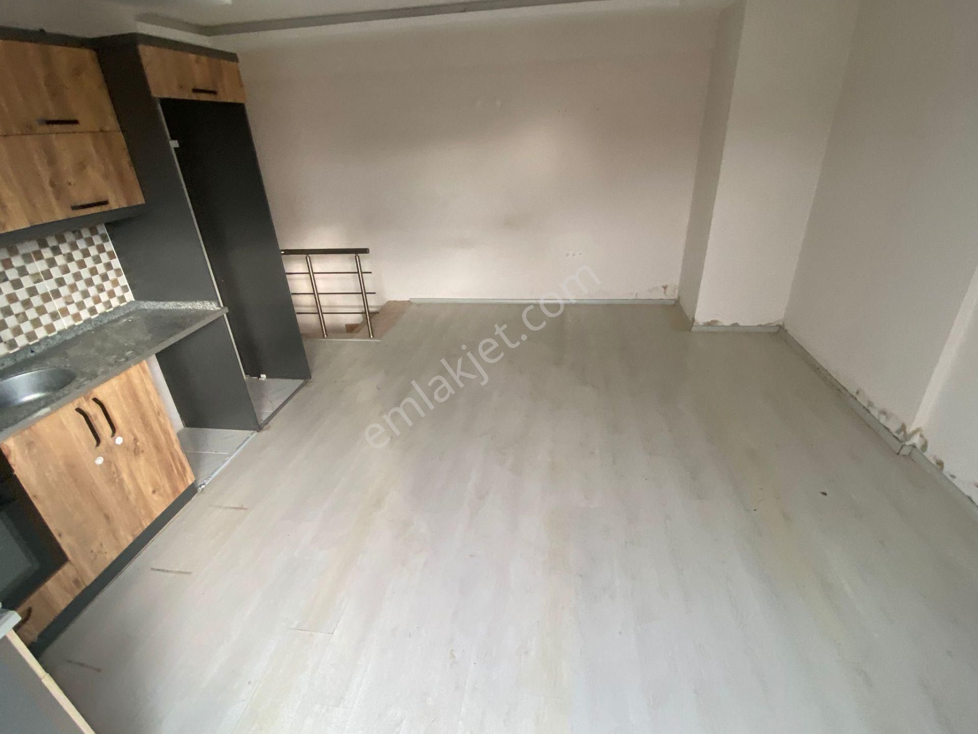 Menemen Seyrek Cumhuriyet Mah.de 2+1 60m2 Dgazlı Dublex Asansörlü Kiralık Daire - Görsel 6