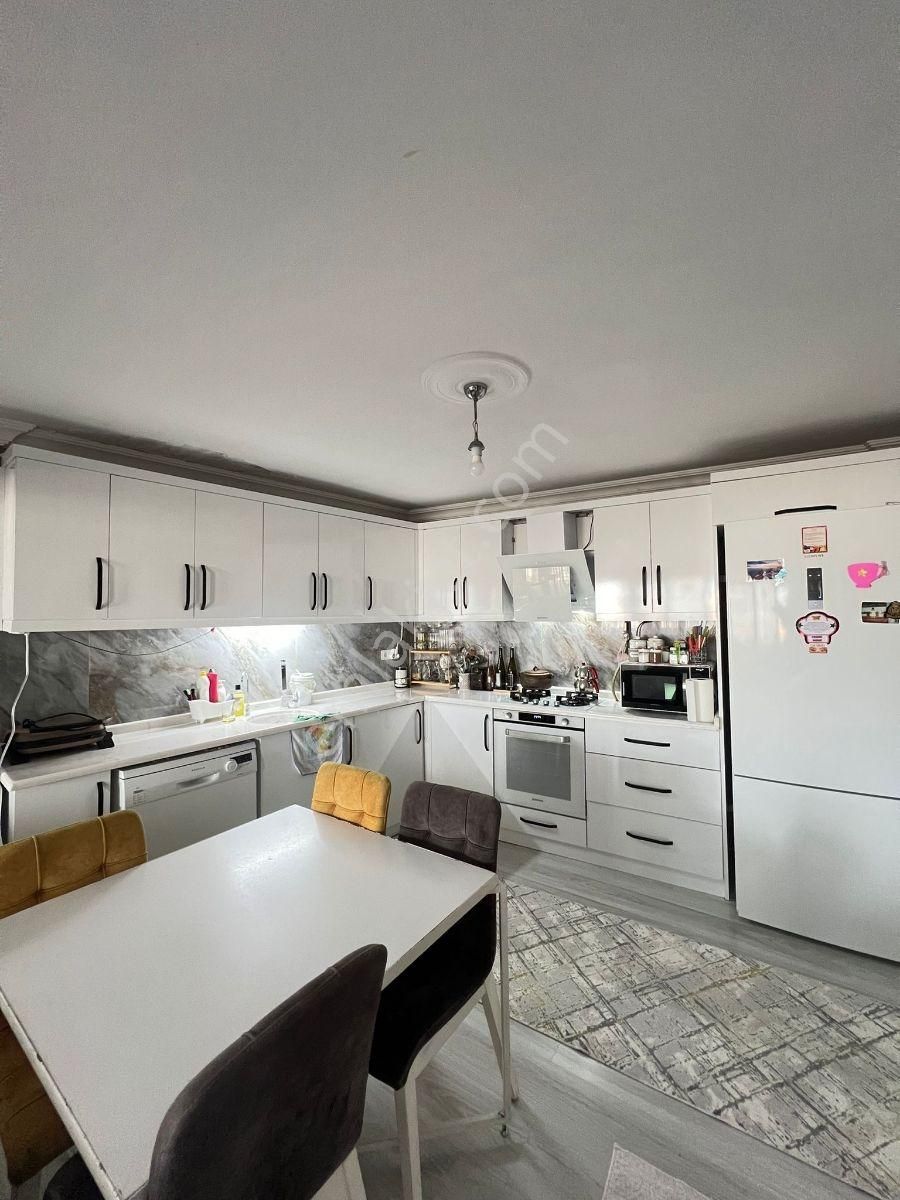 Satılık 3+1 Asansörlü Hastahane Ve Metroya Yürüme Mesafesin De - Görsel 17