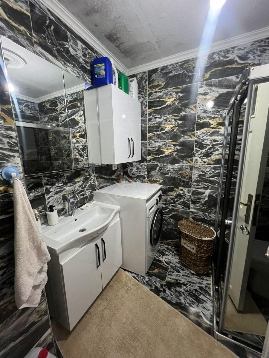 Satılık 3+1 Asansörlü Hastahane Ve Metroya Yürüme Mesafesin De - Görsel 8