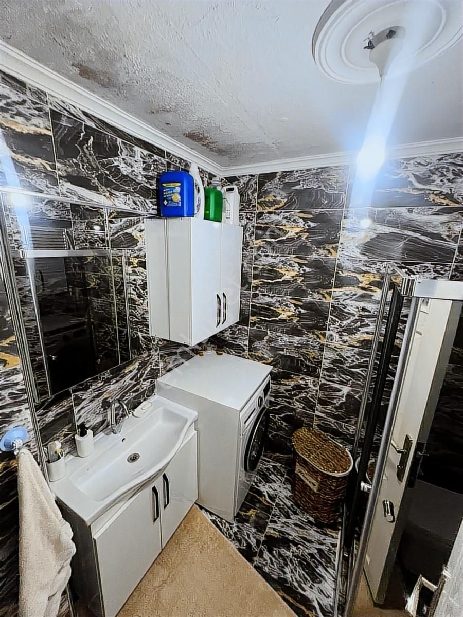 Satılık 3+1 Asansörlü Hastahane Ve Metroya Yürüme Mesafesin De - Görsel 9