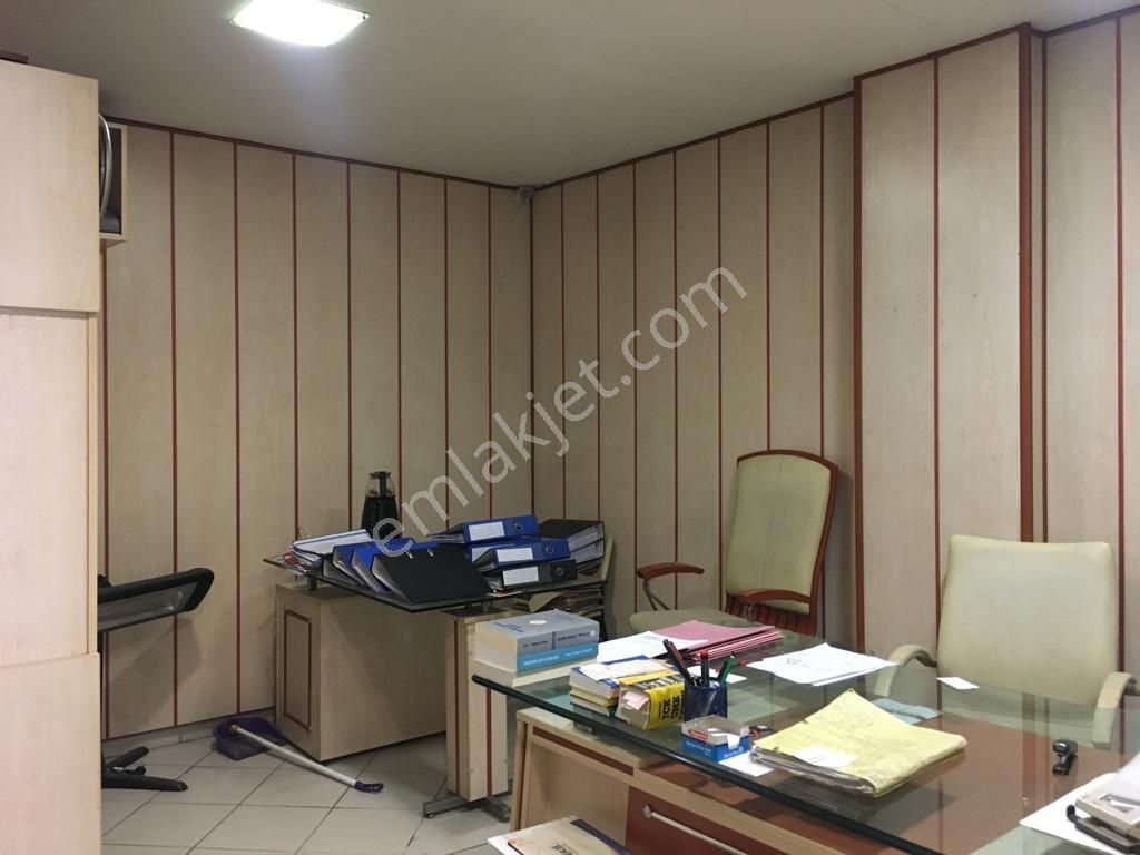 İncirli Caddesinde 32m2 Eşyalı 2 Bölümlü Klimalı Asansörlü - Görsel 8