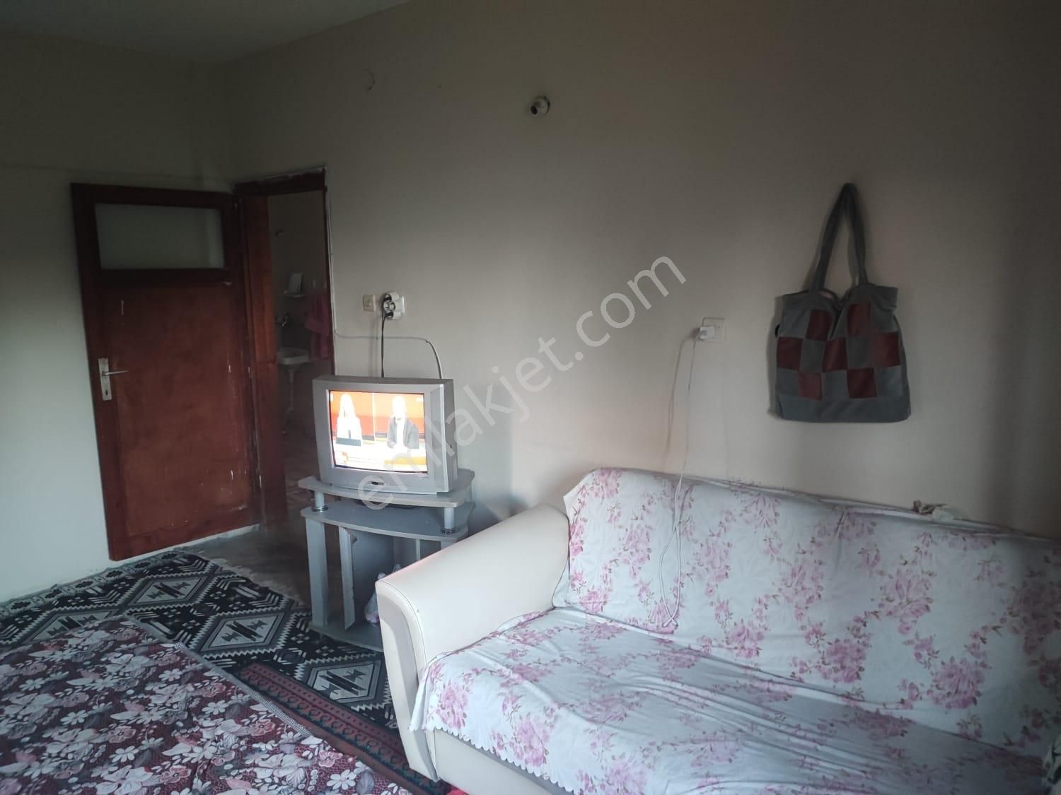 Kar Emlaktan Akçatekirde 3+2 Satılık Müstakil Ev - Görsel 3