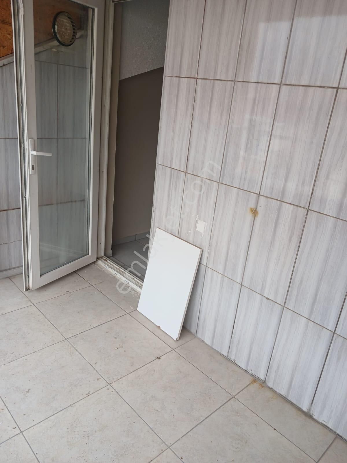 Maltepe Fındıklıda Yekin Sokakta Kiralık 3+1 Dublex Balkonlu Teraslı - Görsel 11