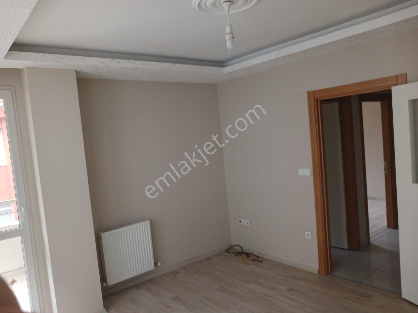 Maltepe Fındıklıda Yekin Sokakta Kiralık 3+1 Dublex Balkonlu Teraslı