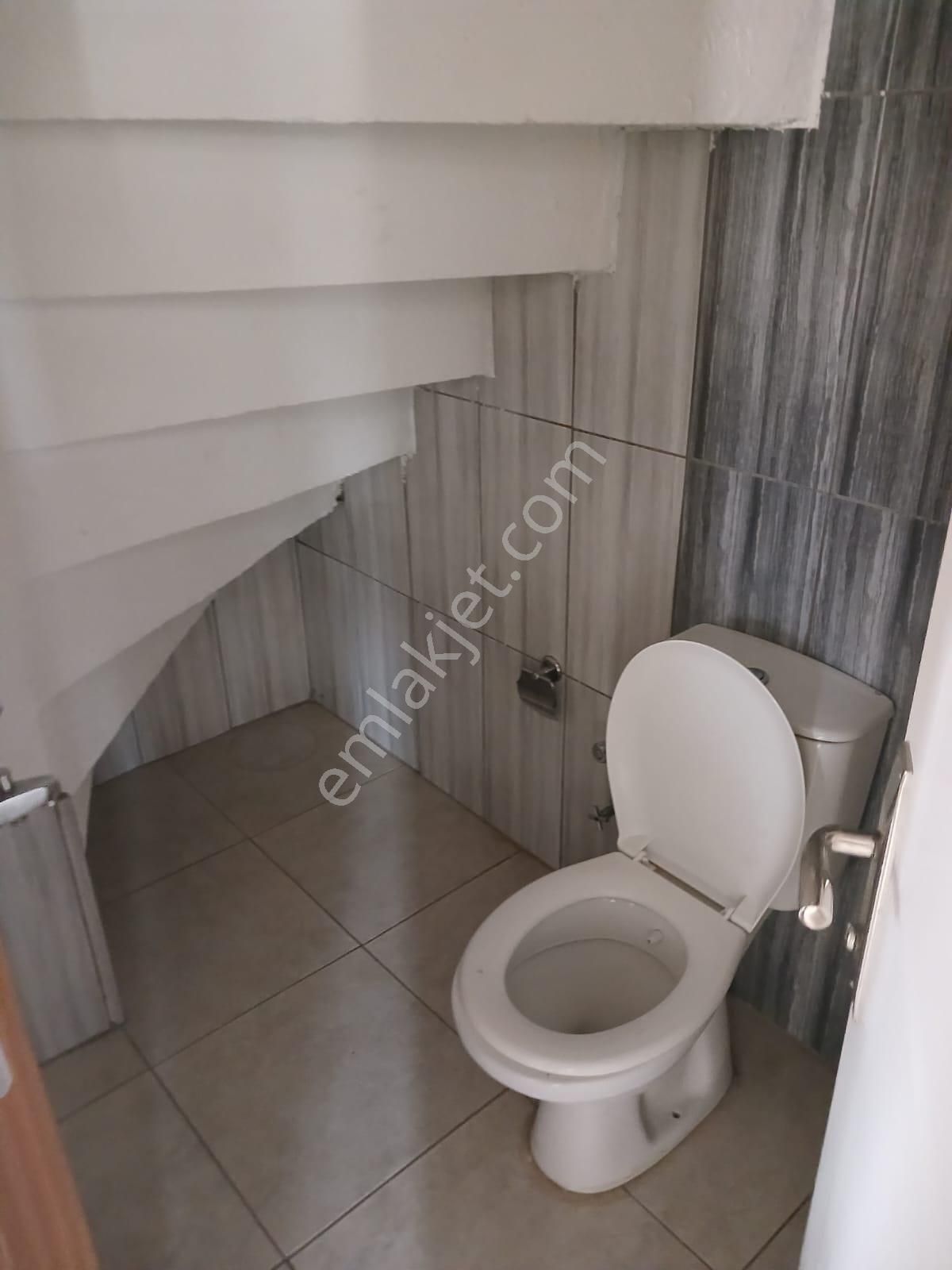 Maltepe Fındıklıda Yekin Sokakta Kiralık 3+1 Dublex Balkonlu Teraslı - Görsel 18