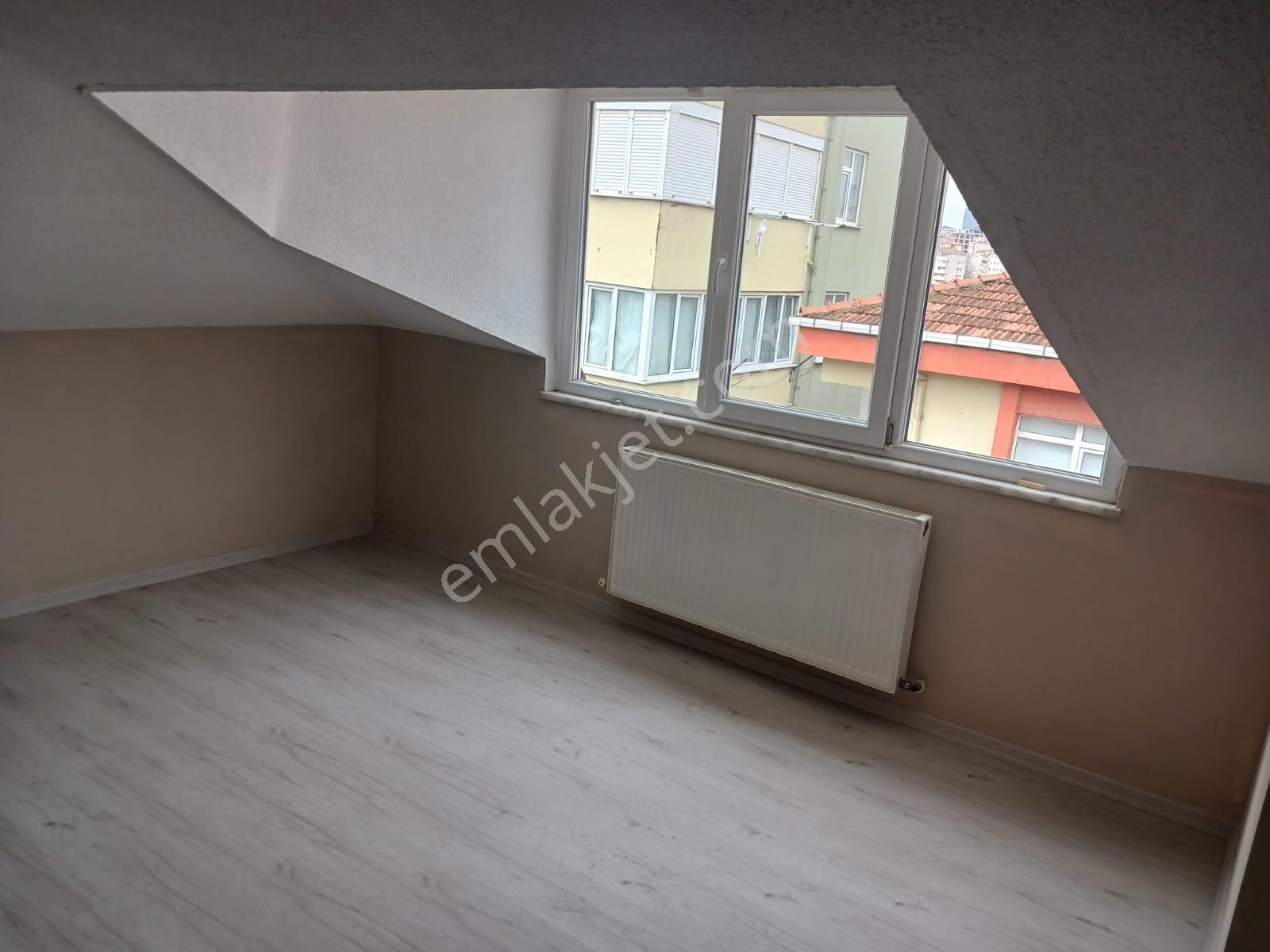 Maltepe Fındıklıda Yekin Sokakta Kiralık 3+1 Dublex Balkonlu Teraslı - Görsel 16