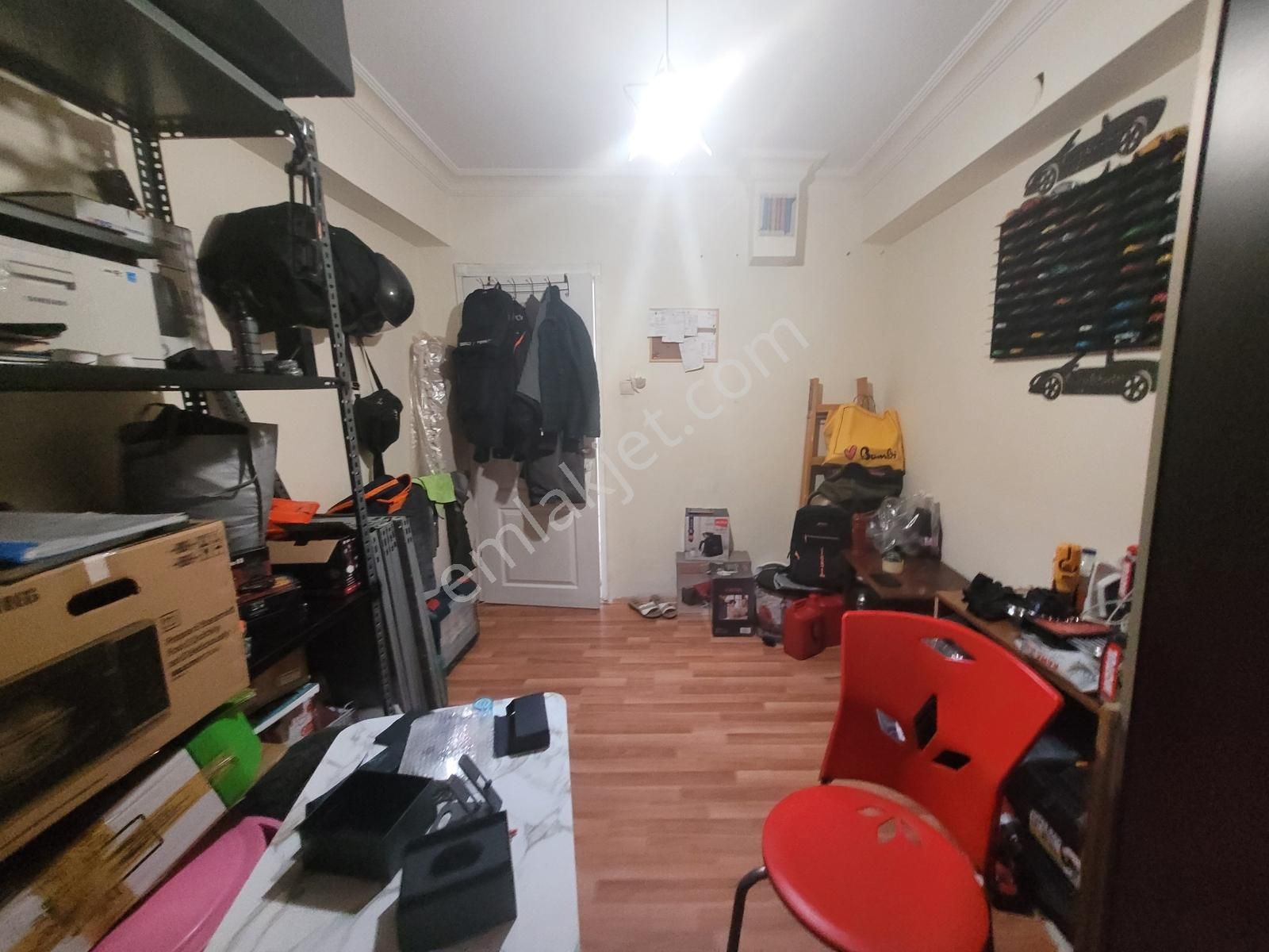 Yayla Mahallesi'nde Yatırımlık & Bakımlı 3 Oda 1 Salon Daire - Görsel 13