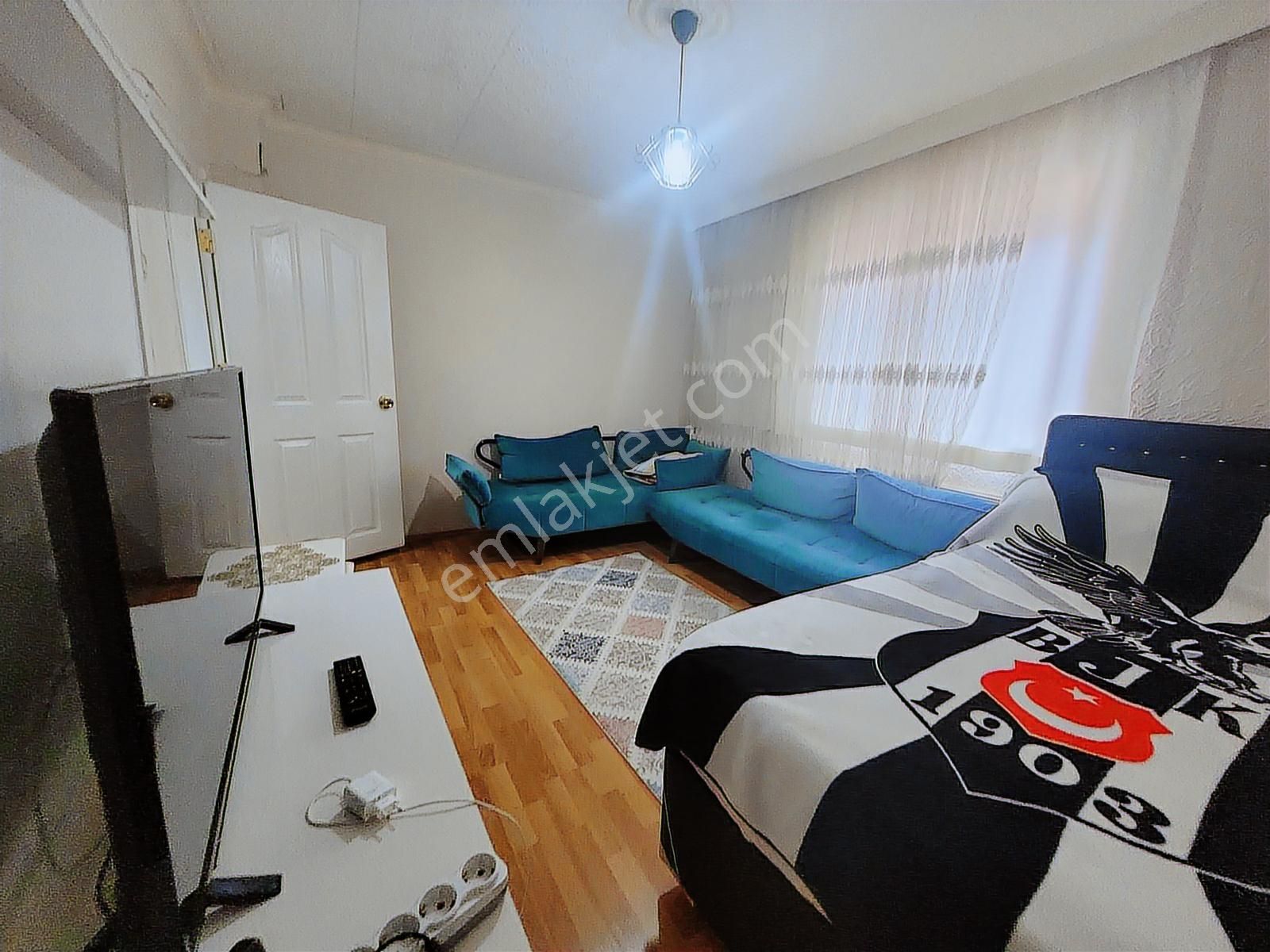 Yayla Mahallesi'nde Yatırımlık & Bakımlı 3 Oda 1 Salon Daire - Görsel 4