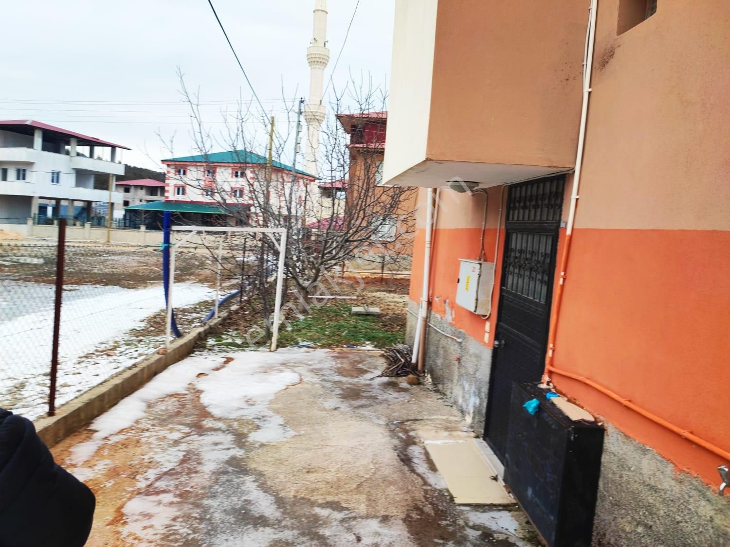 Kar Emlaktan Akçatekir Nohutlukta 9+3 3 Katlı Bina 3 Daire 386m2 Arsası Satılık - Görsel 32