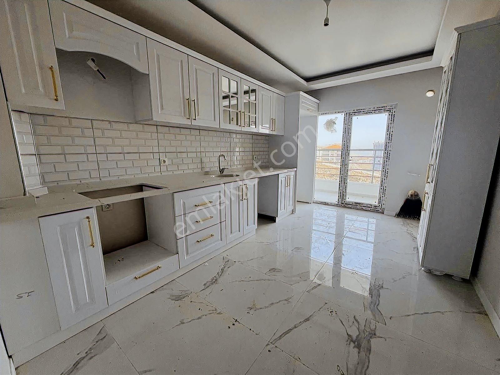 Lider Emlak'tan Feridun Çelikte Sıfır Ebeveynli Yapılı 4.kat