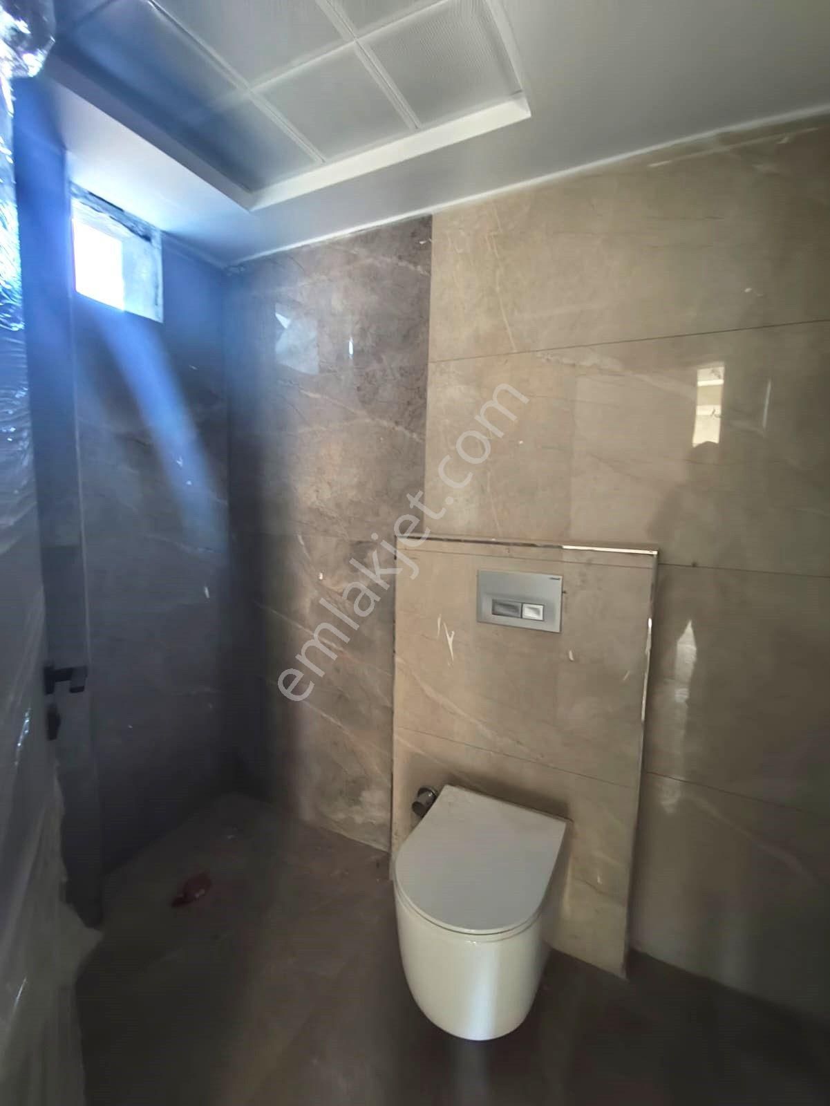 Tece Deniz Mah.de Çift Cepheli, Havuzlu , Çift Teraslı 1+1 - Görsel 5