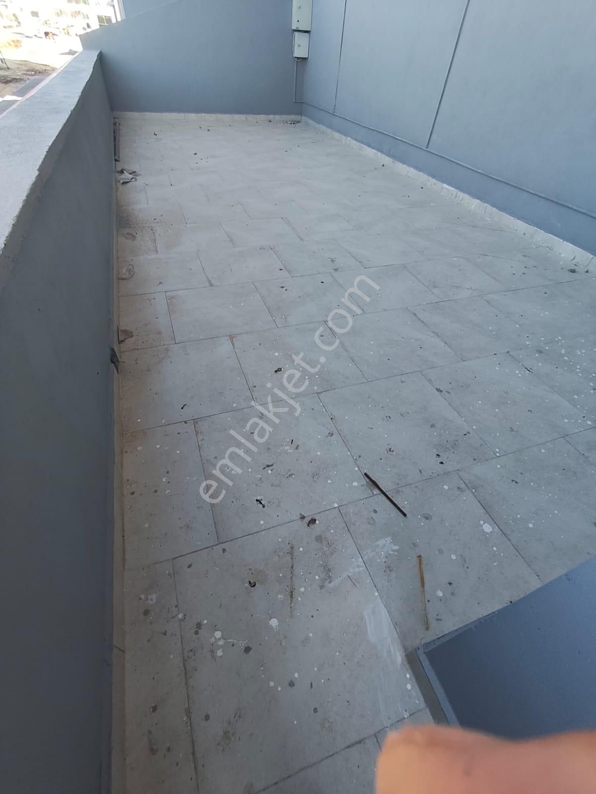 Tece Deniz Mah.de Çift Cepheli, Havuzlu , Çift Teraslı 1+1 - Görsel 8