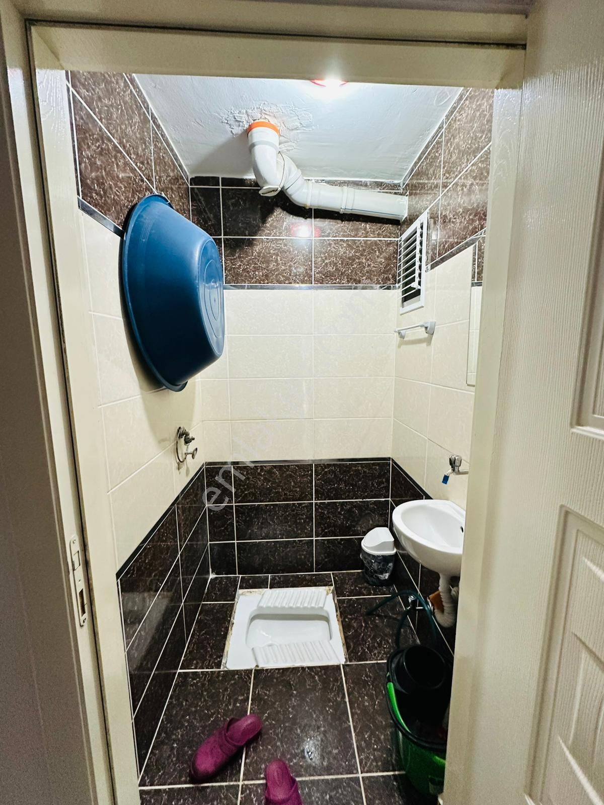 Beşikkaya'da 3+1 Asansörlü Ara Kat Satılık Daire !!! - Görsel 23