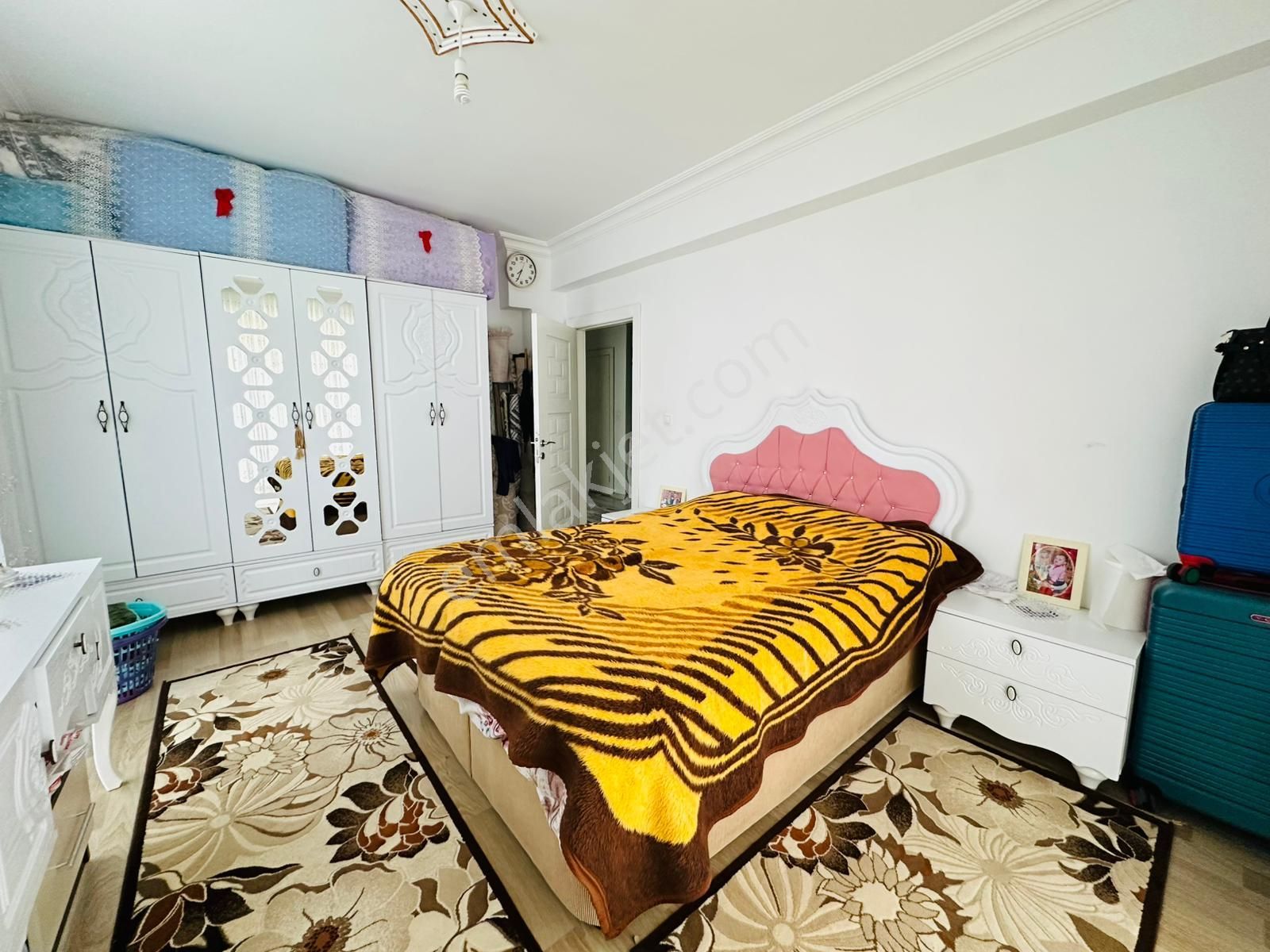 Beşikkaya'da 3+1 Asansörlü Ara Kat Satılık Daire !!! - Görsel 13