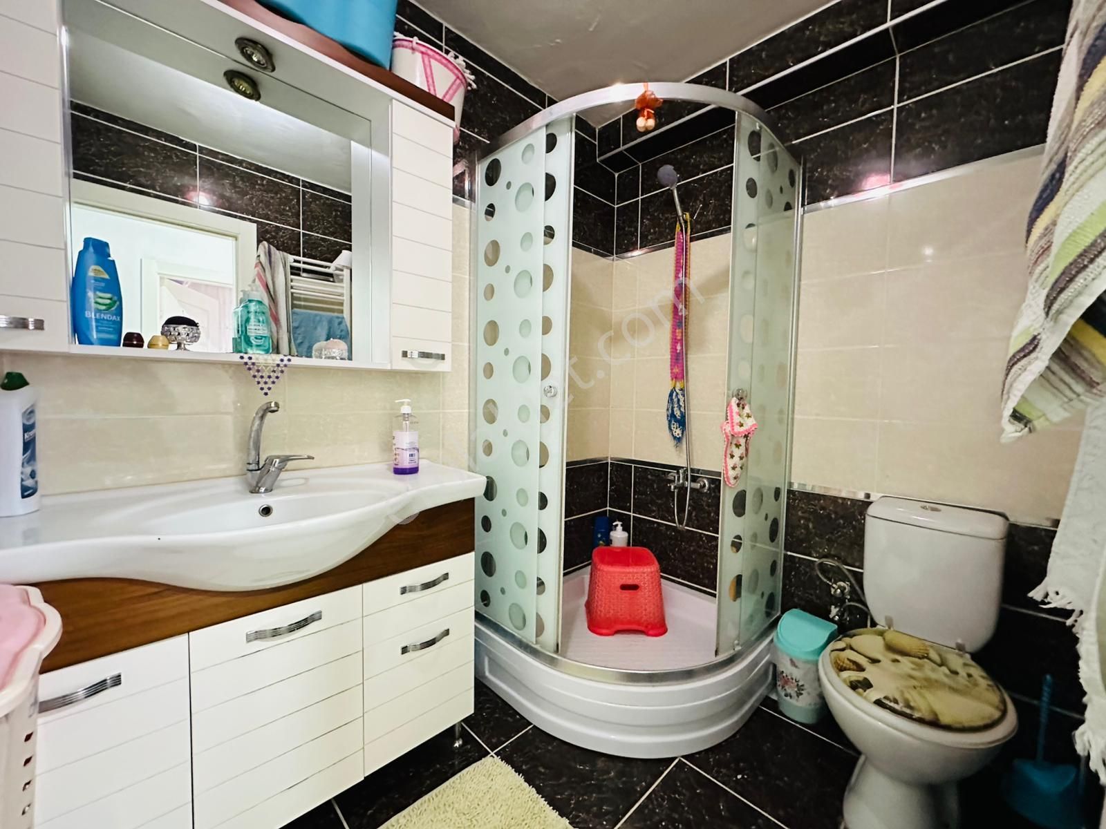 Beşikkaya'da 3+1 Asansörlü Ara Kat Satılık Daire !!! - Görsel 22