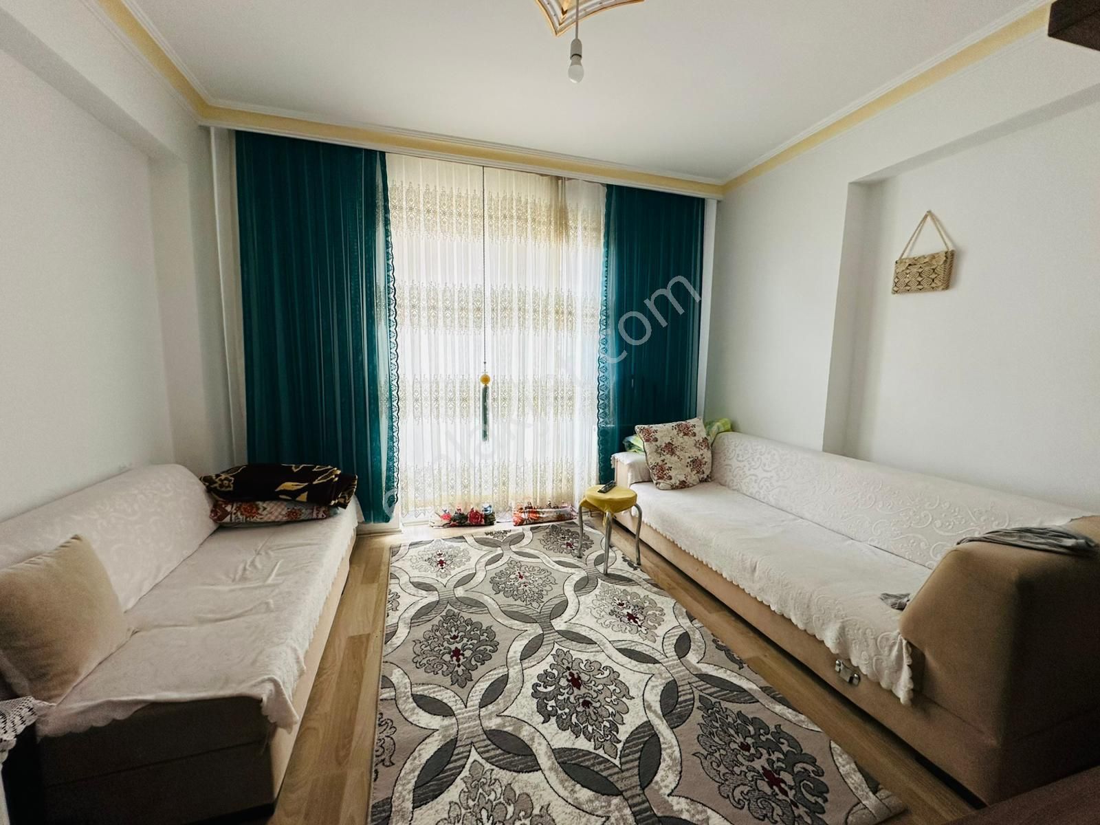 Beşikkaya'da 3+1 Asansörlü Ara Kat Satılık Daire !!! - Görsel 16