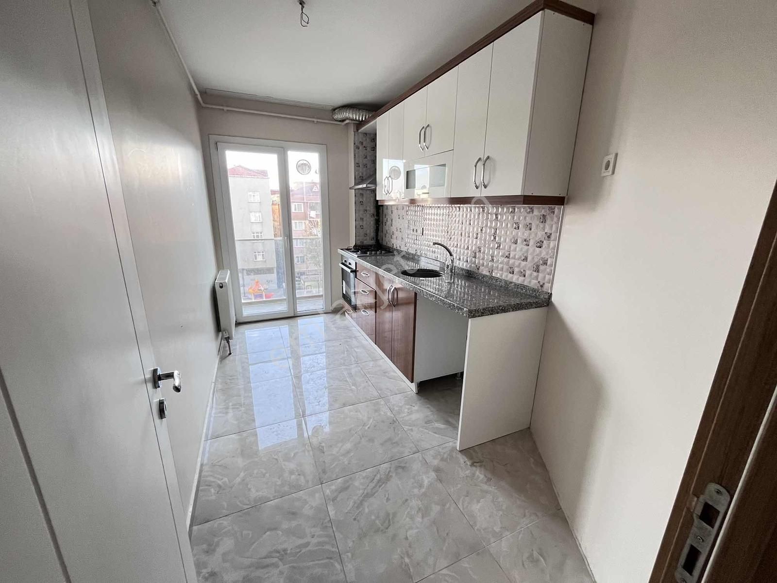 Kazım Karabekirde Site İçerisinde Lüx Daire - Görsel 6