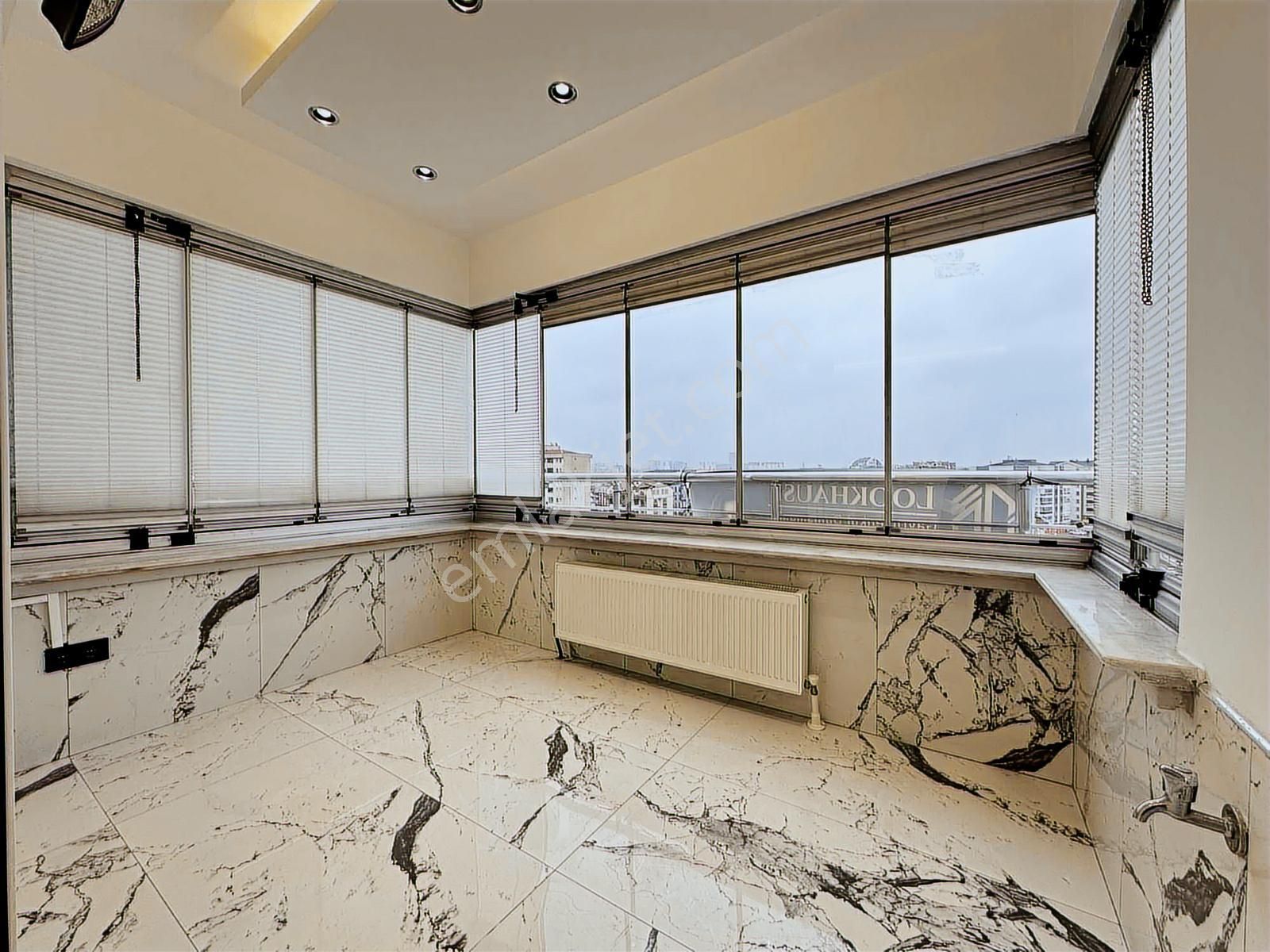 Lüks Ve Konforu Bir Arada Sunan 4+1 Havuzlu Yenilenmiş Daire - Görsel 17