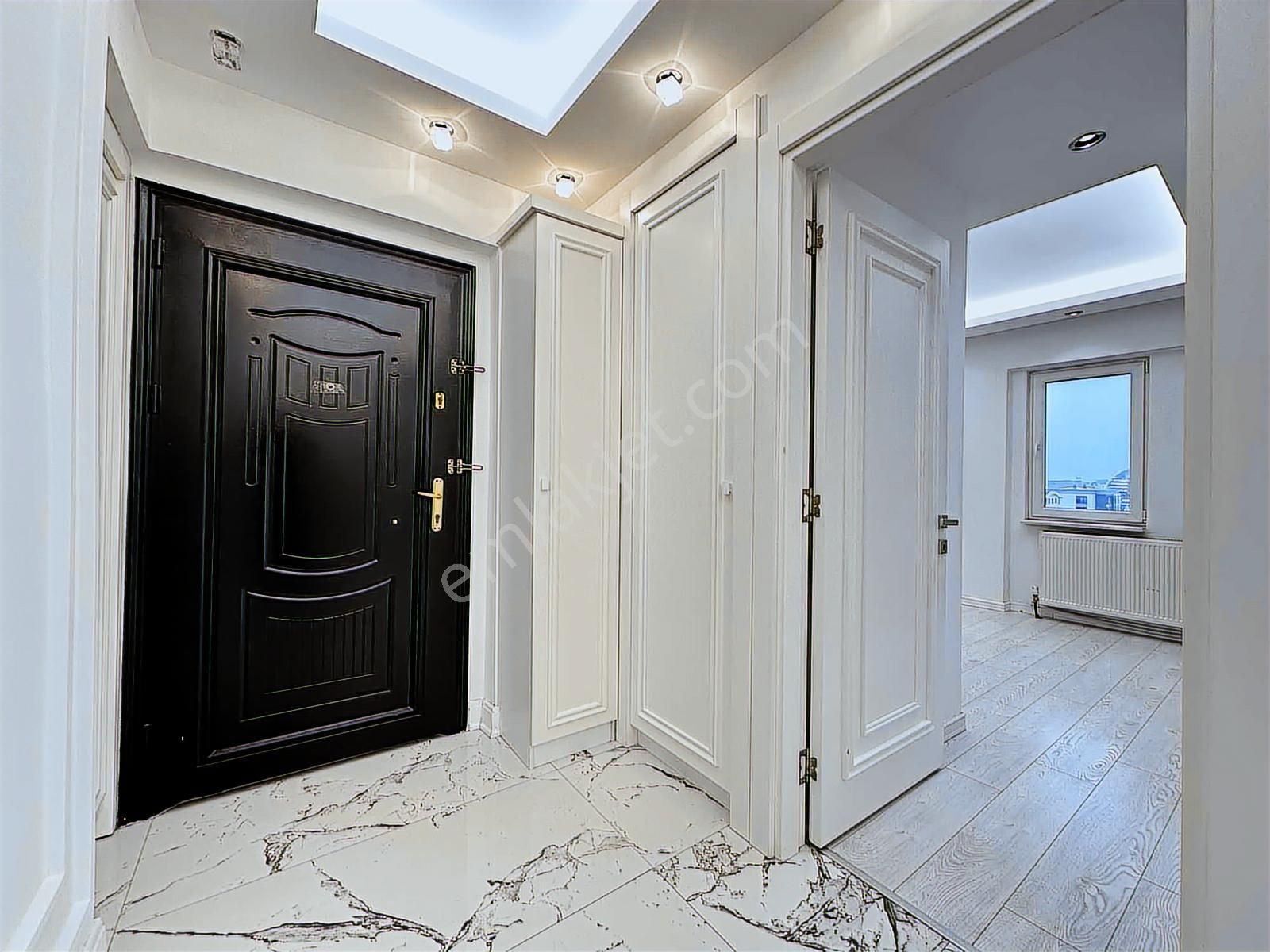 Lüks Ve Konforu Bir Arada Sunan 4+1 Havuzlu Yenilenmiş Daire - Görsel 15